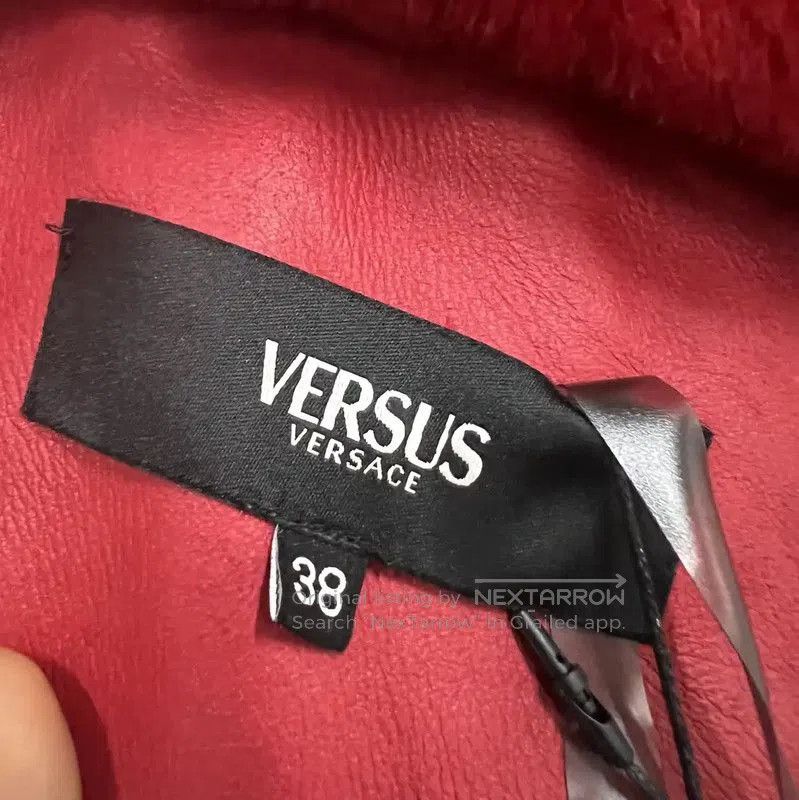 Versace Versace Women's Red Leather Jacket . Size M / US 6-8 / IT 42-44 - 4 Thumbnail