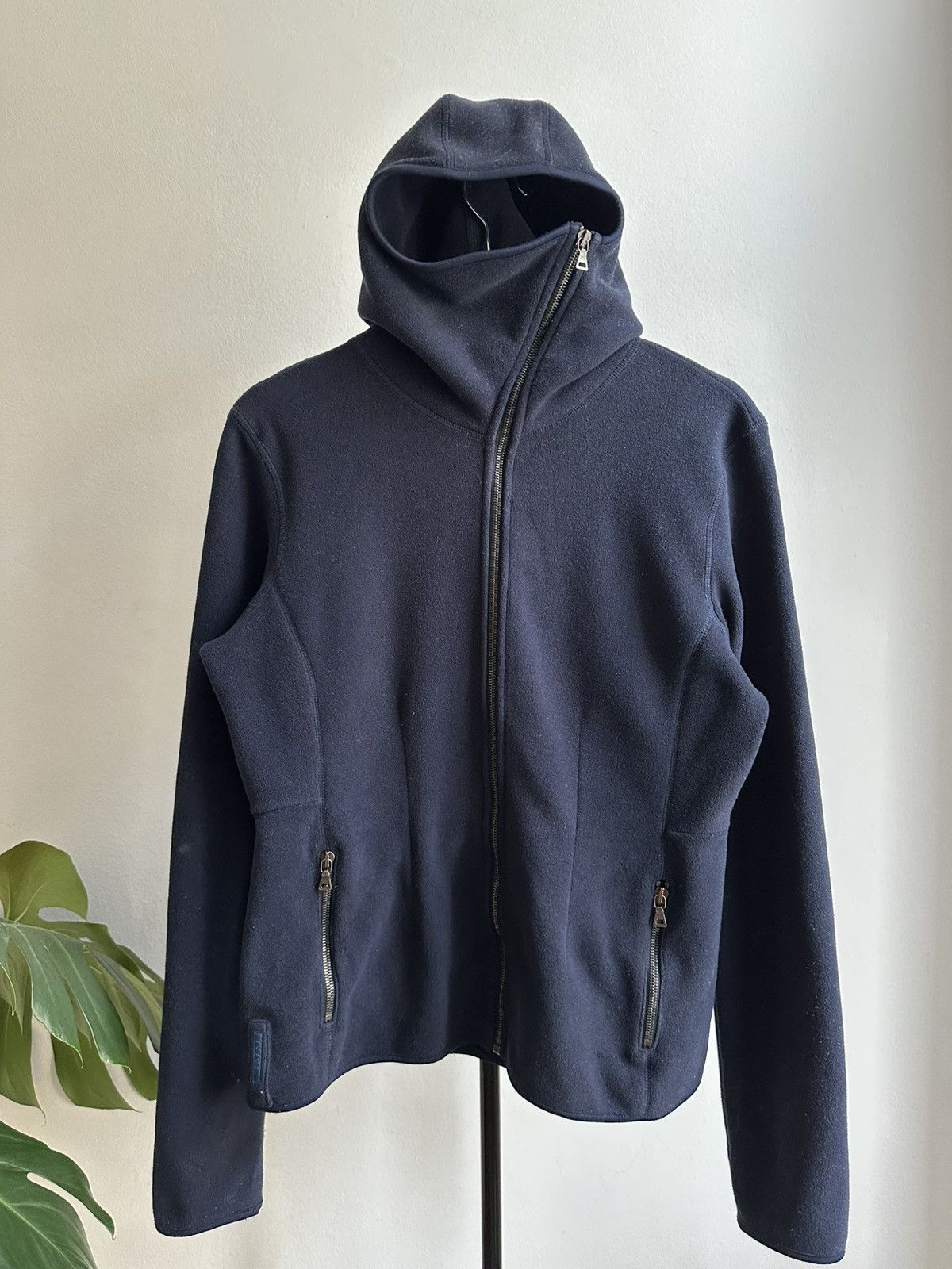 Prada Vintage Prada Sport Collection Ninja Fleece Asymmetrical Size L / US 10 / IT 46 - 12 Thumbnail