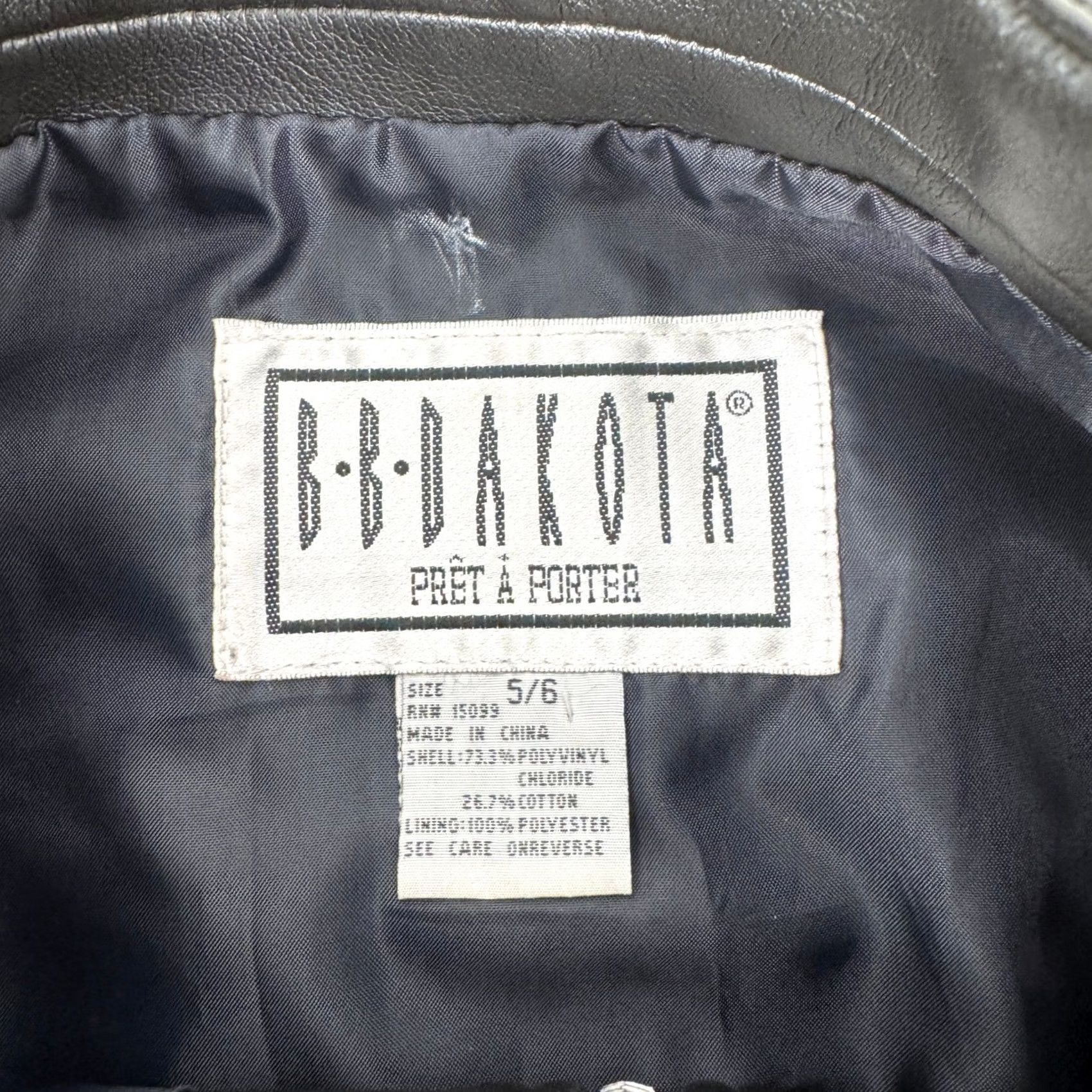 BB Dakota VINTAGE B B Dakota Mini Skirt Black Y2K Grunge Leather Zipper Size 27" / US 4 / IT 40 - 4 Thumbnail