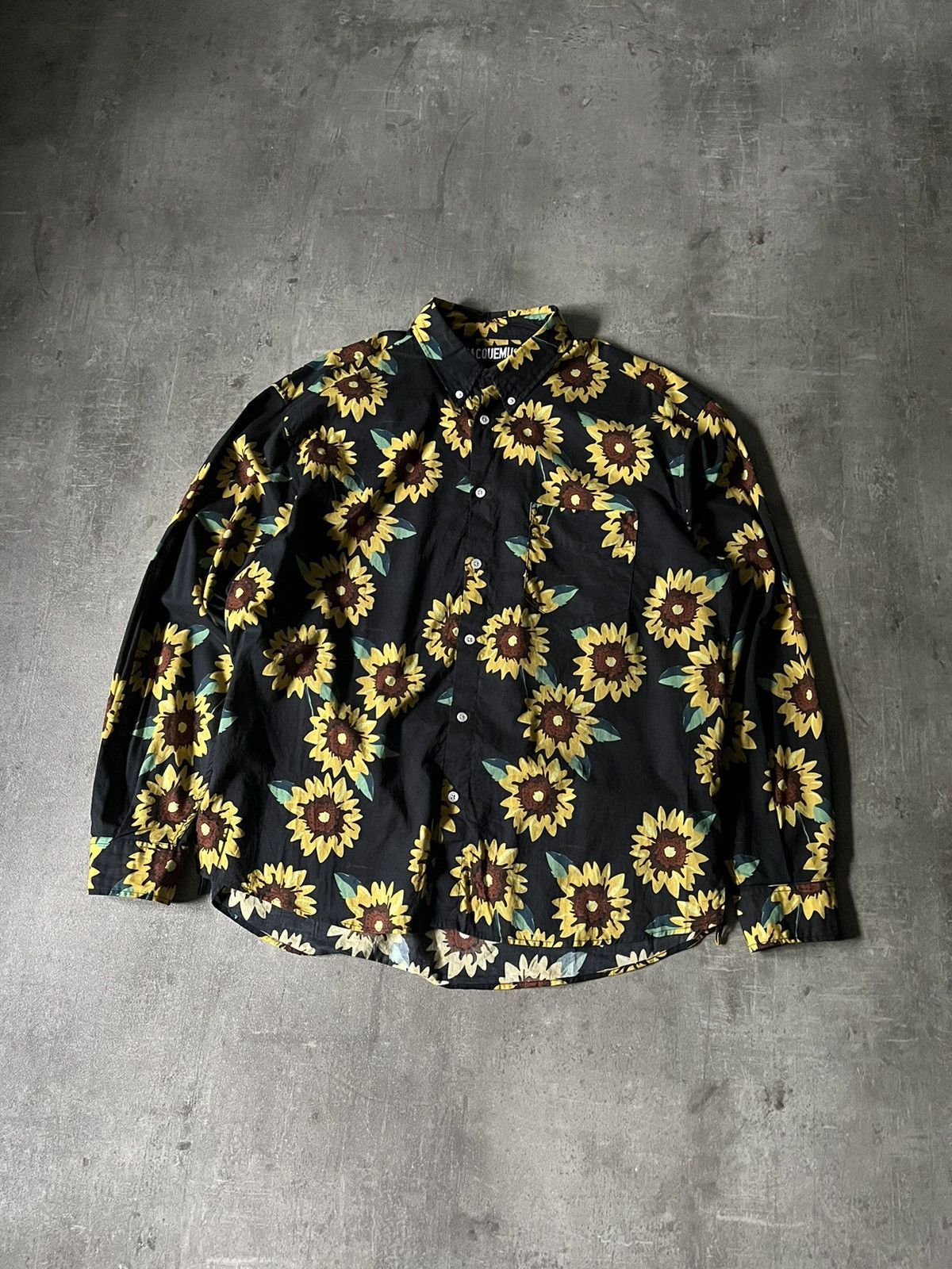 Jacquemus Jacquemus sunflower black button up shirt Size US L / EU 52-54 / 3 - 1 Thumbnail