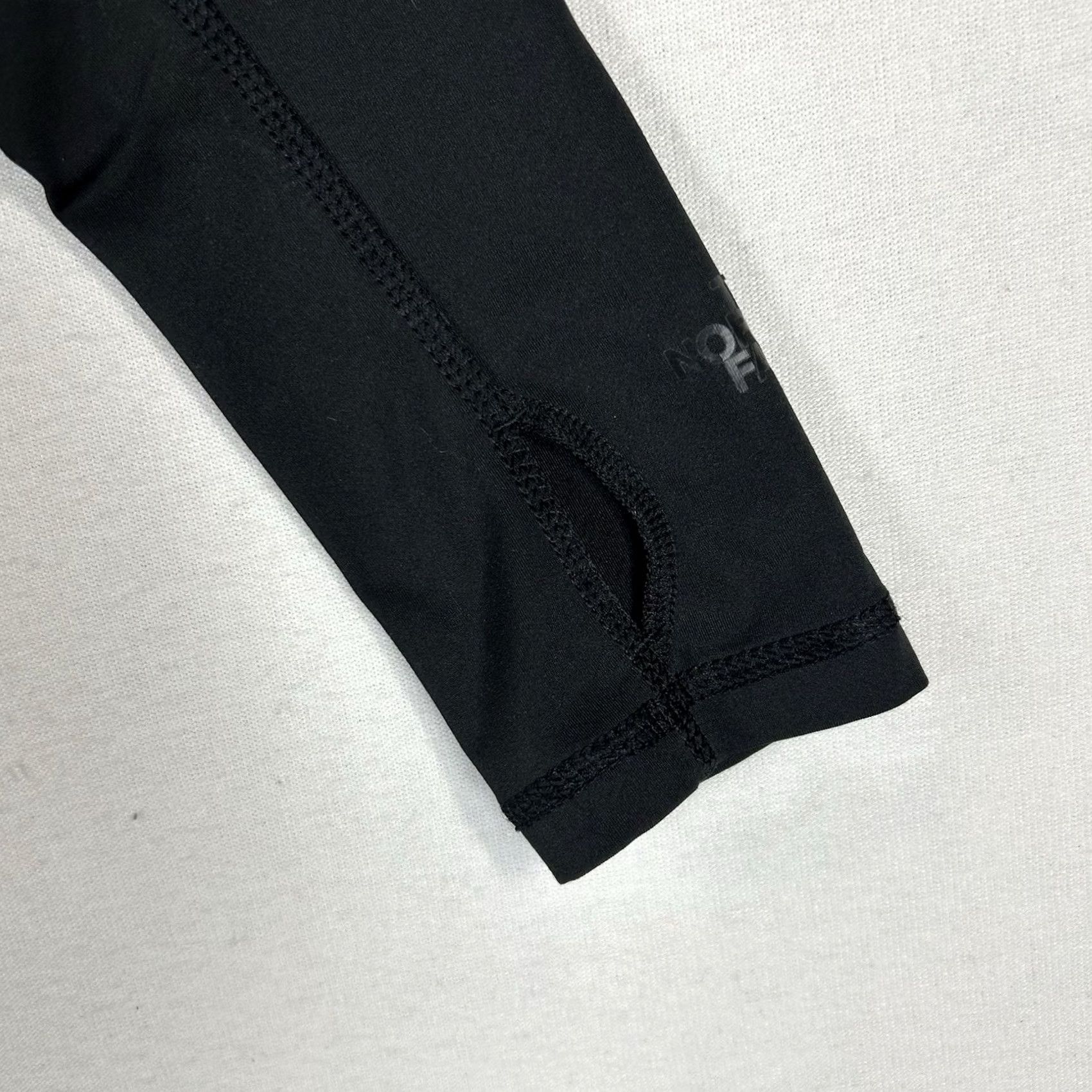 The North Face The North Face Long Sleeve Shirt Womens M Black Athletic Compression Base Layer Crew Neck Pullover Training Size M / US 6-8 / IT 42-44 - 7 Thumbnail