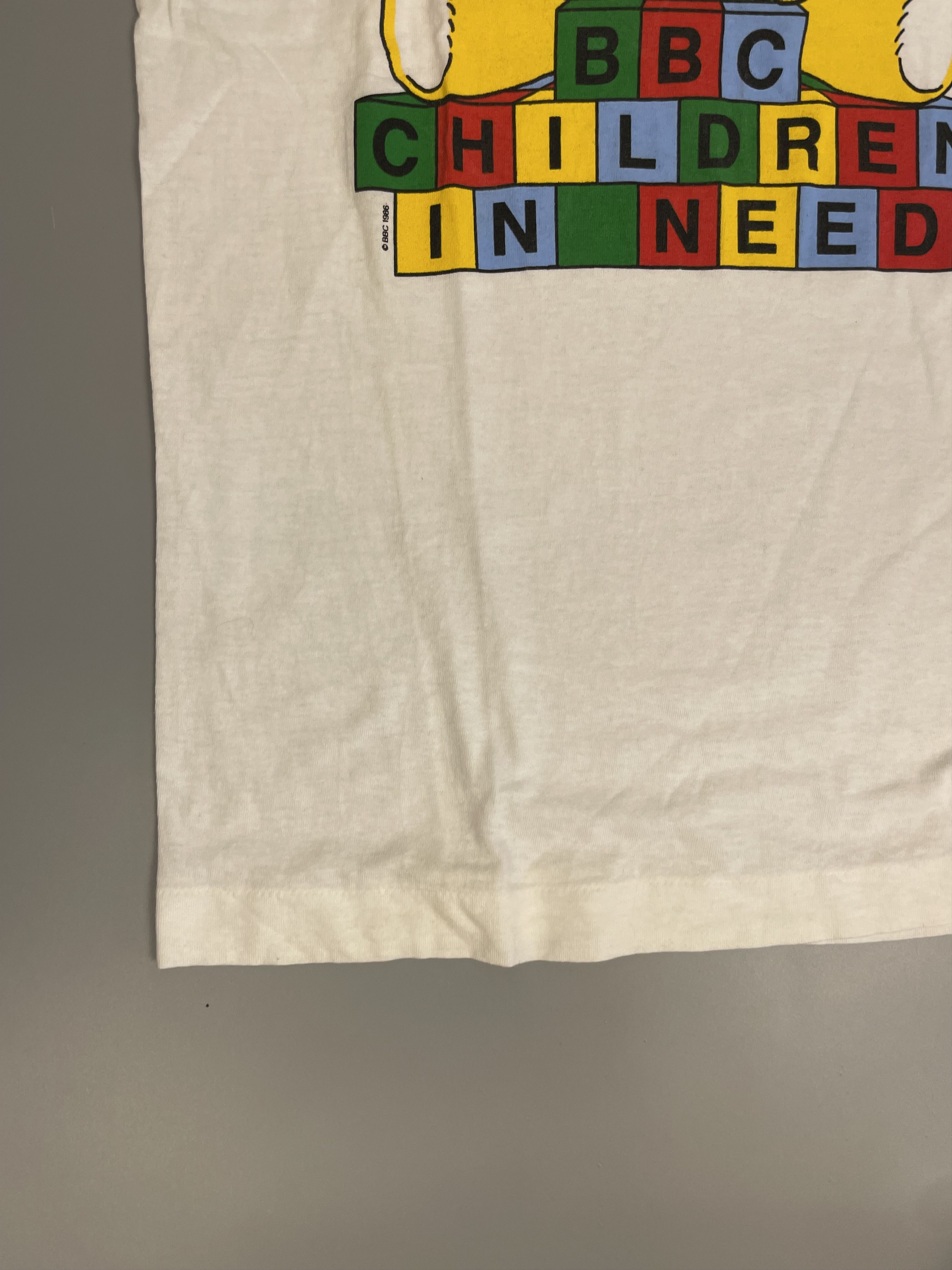 Vintage BBC CHILDREN IN NEED ICONIC SINGLE STITCH TEE Size US M / EU 48-50 / 2 - 4 Thumbnail