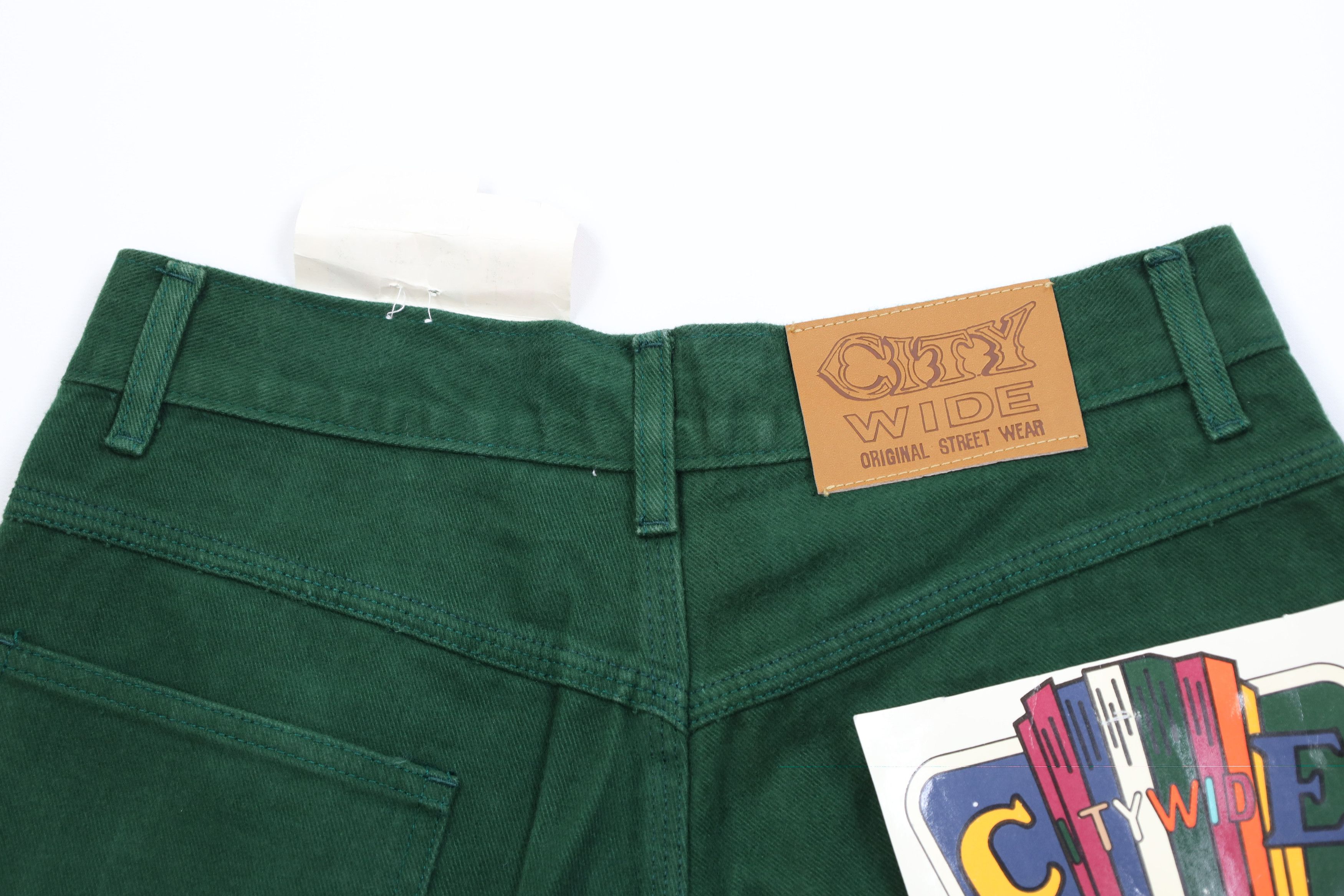 Vintage Deadstock Vintage 90s Streetwear Fit Shorts Green Cotton Size US 30 / EU 46 - 10 Thumbnail