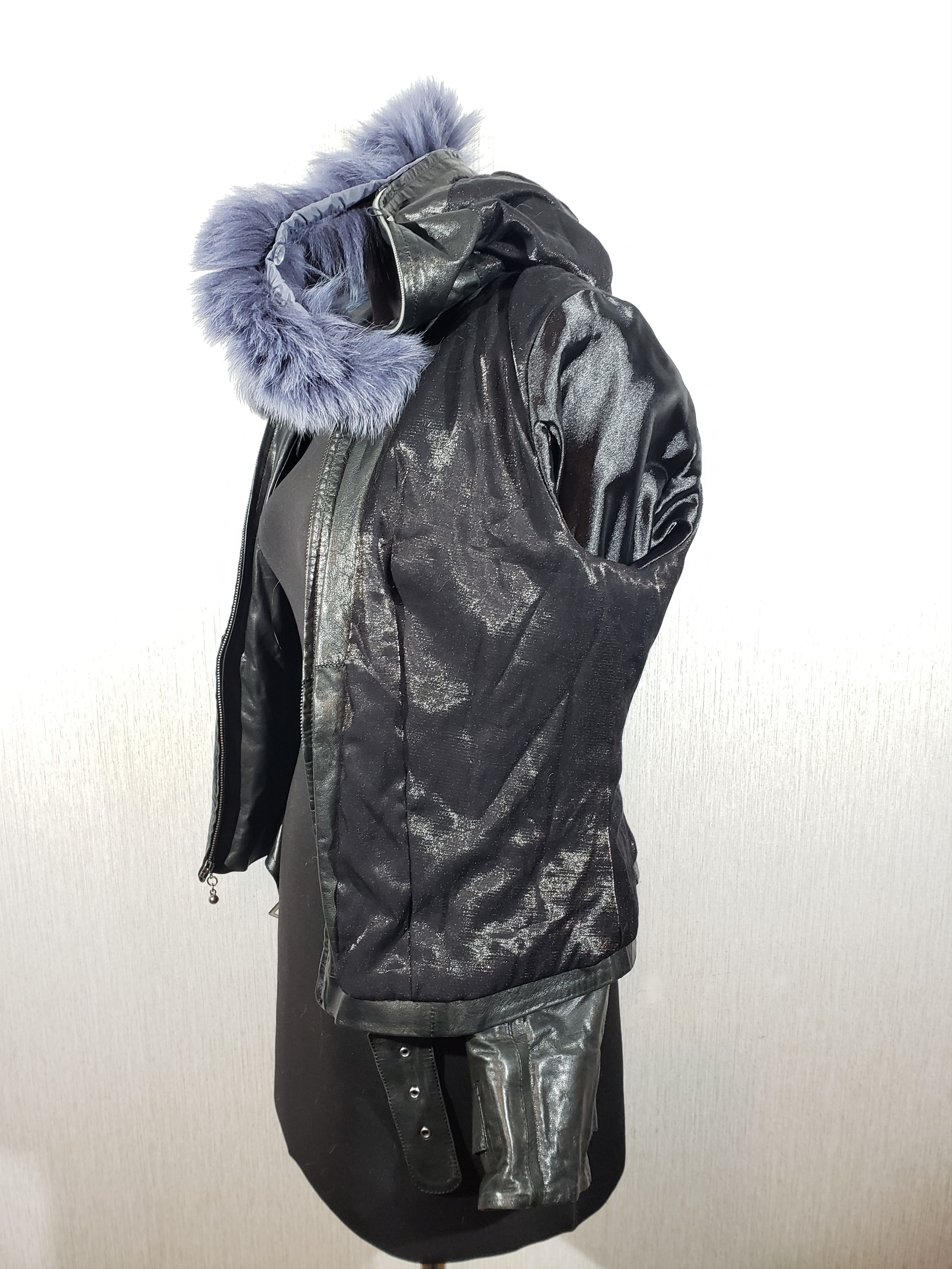 Other Black women's leather jacket with a hood. Size M / US 6-8 / IT 42-44 - 7 Thumbnail