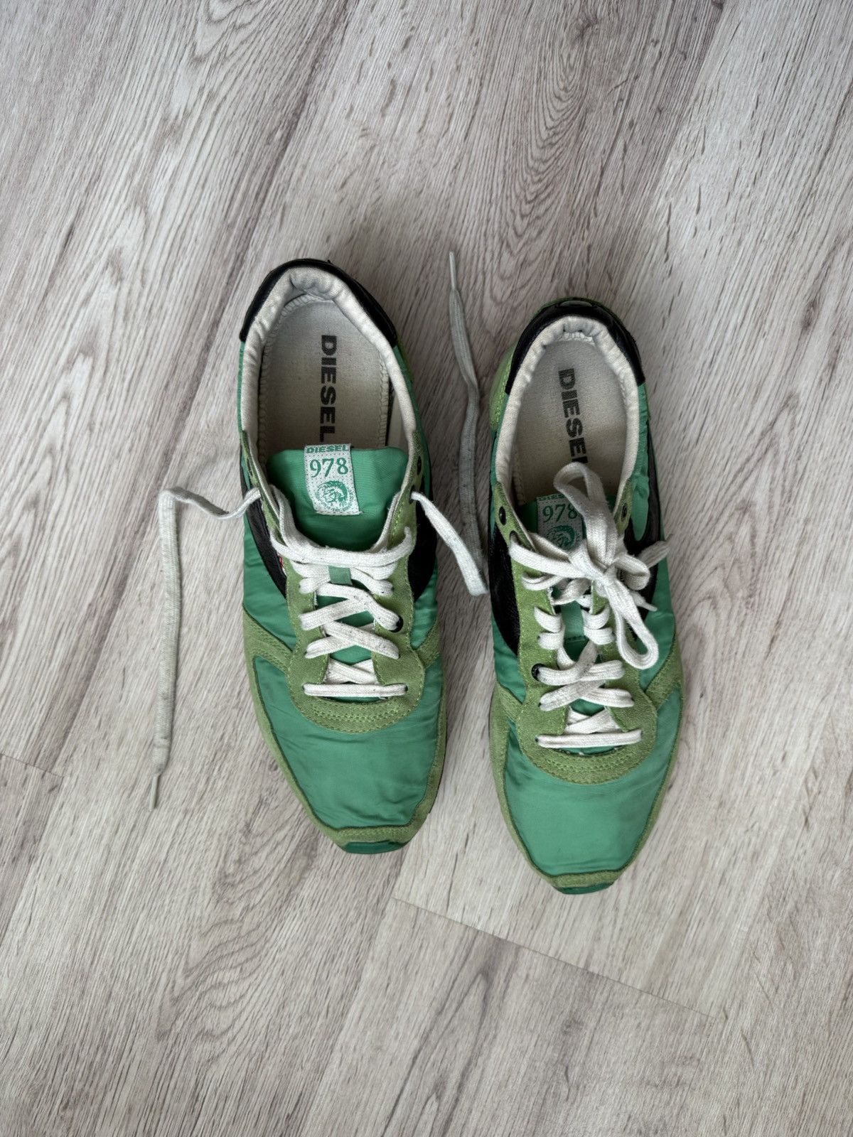 Diesel Vintage Diesel 978 Archive Runner Sneakers Green Y2K Nylon Size US 10.5 / EU 43-44 - 15 Thumbnail