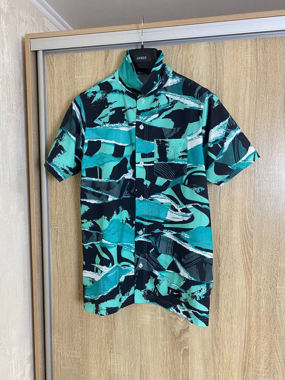 Nike 🔥 Nike Liverpool Dri Fit Jersey Button Up Shirt Size US S / EU 44-46 / 1 - 6 Thumbnail