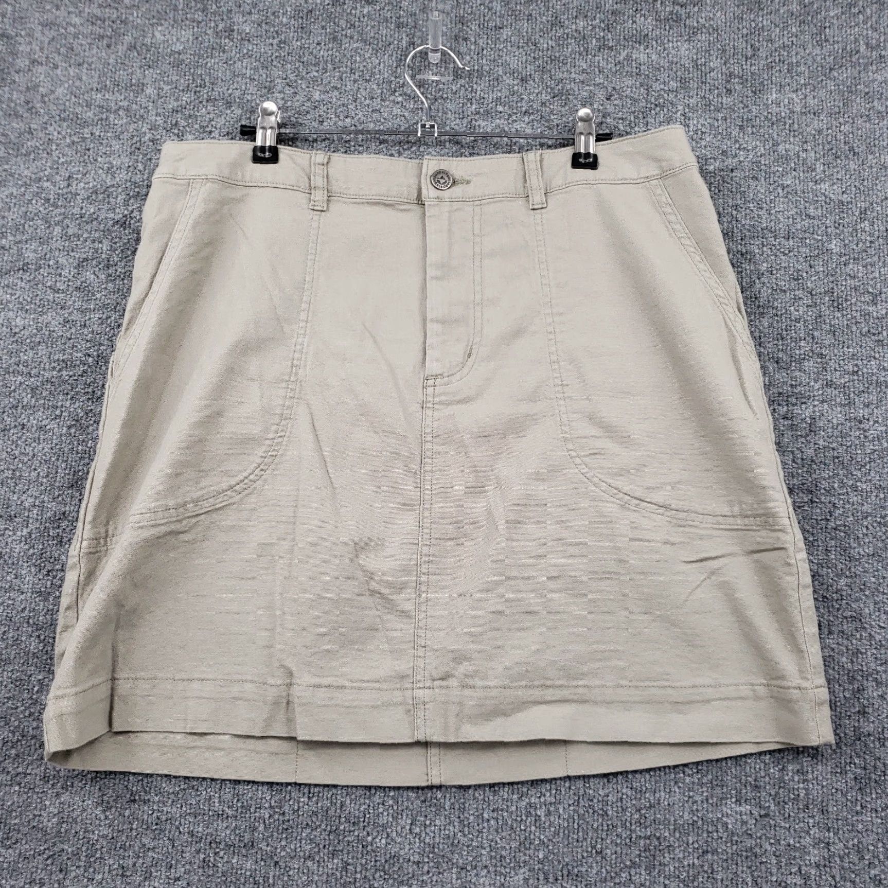 Patagonia Patagonia Skirt Womens 12 Gray Cotton Mini Casual Lined Pockets Zipper Button Regular XS? Size 34" / US 12 / IT 48 - 2 Thumbnail