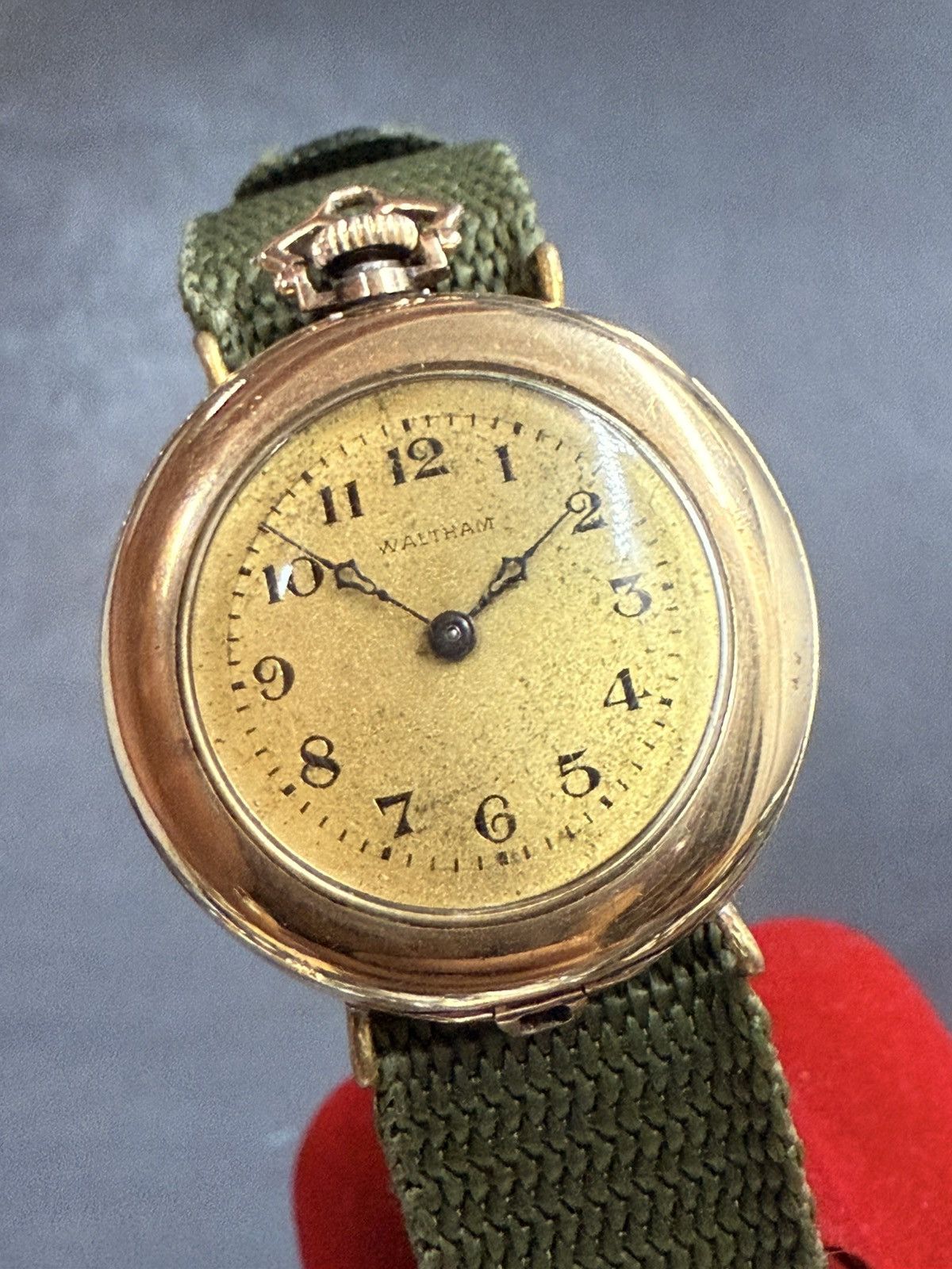 Vintage Vintage WALTHAM 20 Years Gold Filled Manual Custom Watch Size ONE SIZE - 5 Thumbnail