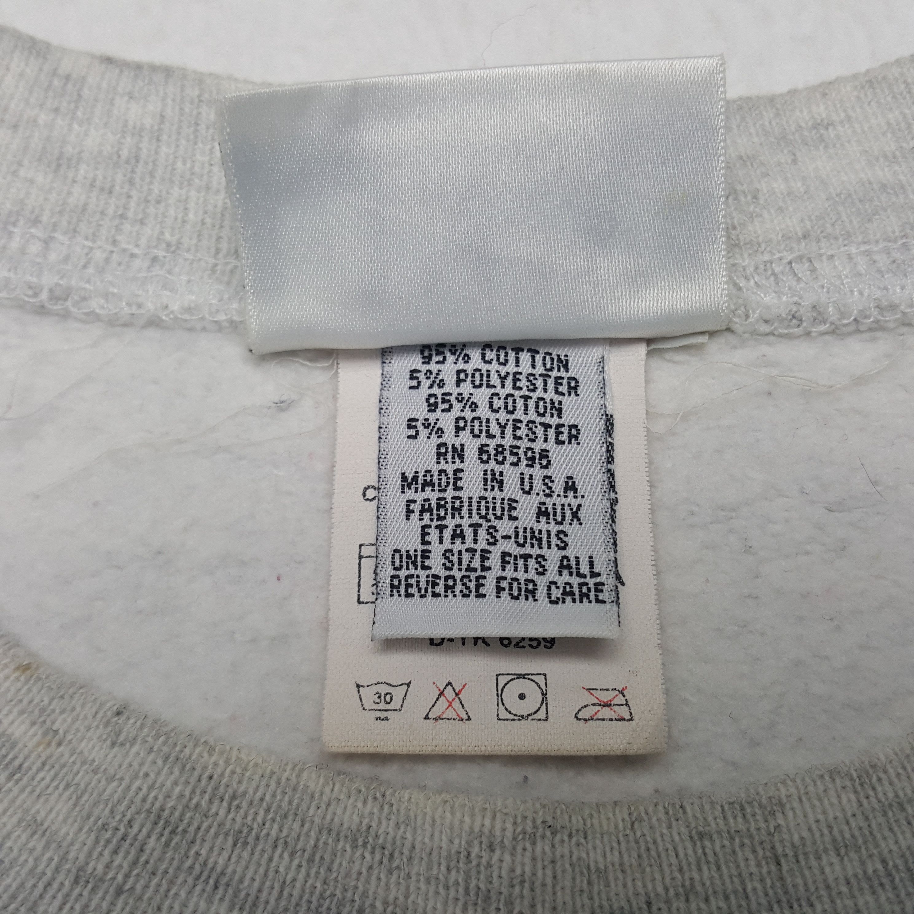 DKNY × Vintage Vintage DKNY Jeans American Style Sweatshirt Size US L / EU 52-54 / 3 - 5 Thumbnail