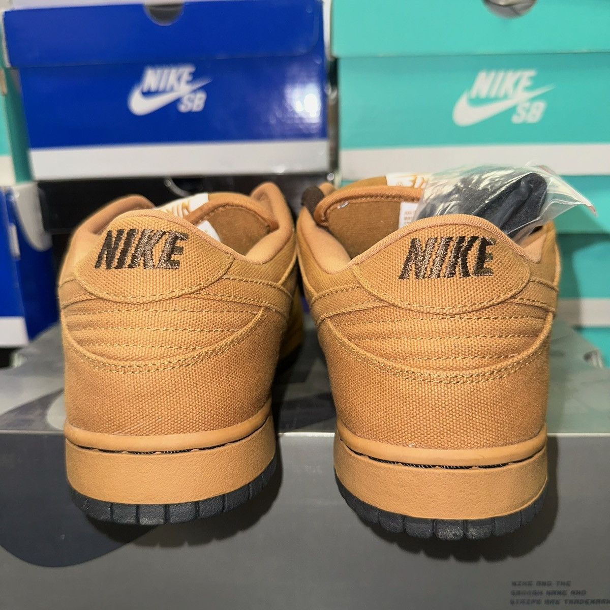 Nike Size 10.5 - Nike Dunk Pro SB Low Carhartt - 304292-224 Size US 10.5 / EU 43-44 - 3 Thumbnail