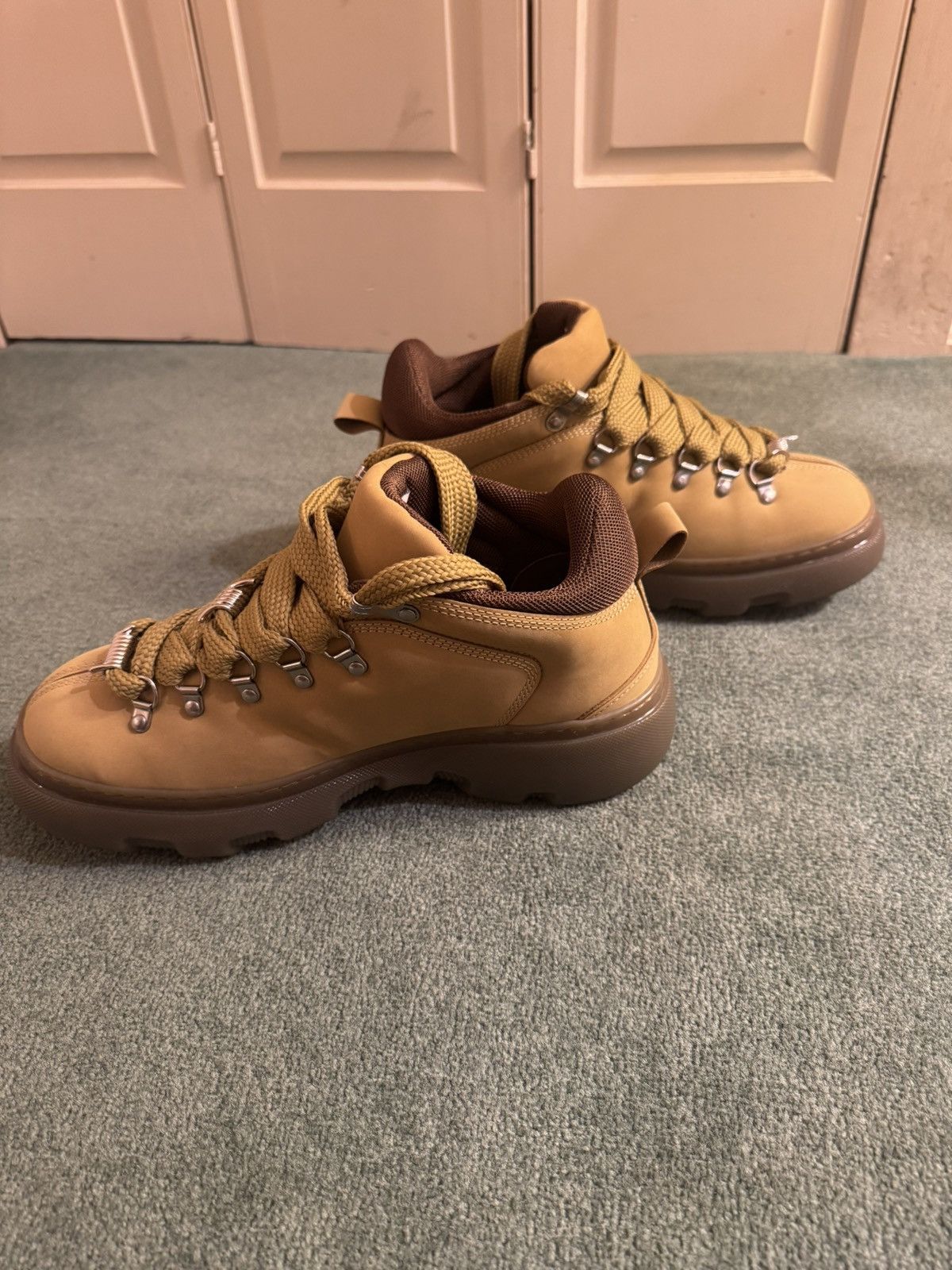Burberry Suede Boots with Barbed Wire Size US 11 / EU 44 - 6 Thumbnail