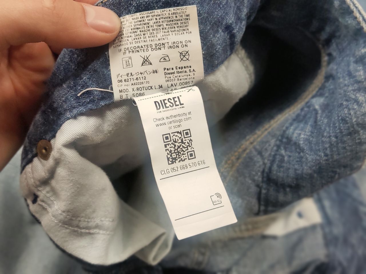 Diesel Diesel X-Rotuck second hand Men’s Low Rise Jeans Y2K Style Size US 36 / EU 52 - 21 Thumbnail