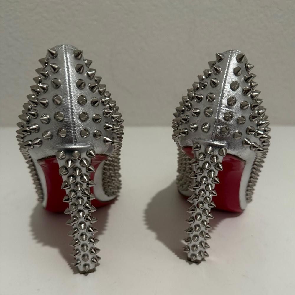 Christian Louboutin Christian Louboutin Condora Spikes 100 Silver Pump Heels 40 Size US 9 / IT 39 - 5 Thumbnail