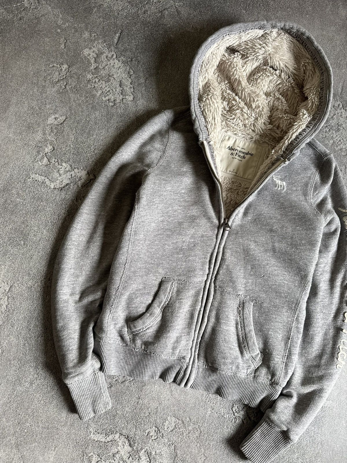 Abercrombie & Fitch Abercrombie & Fitch S/size lined sherpa hoodie fur LGB Y2K Size S / US 4 / IT 40 - 2 Thumbnail