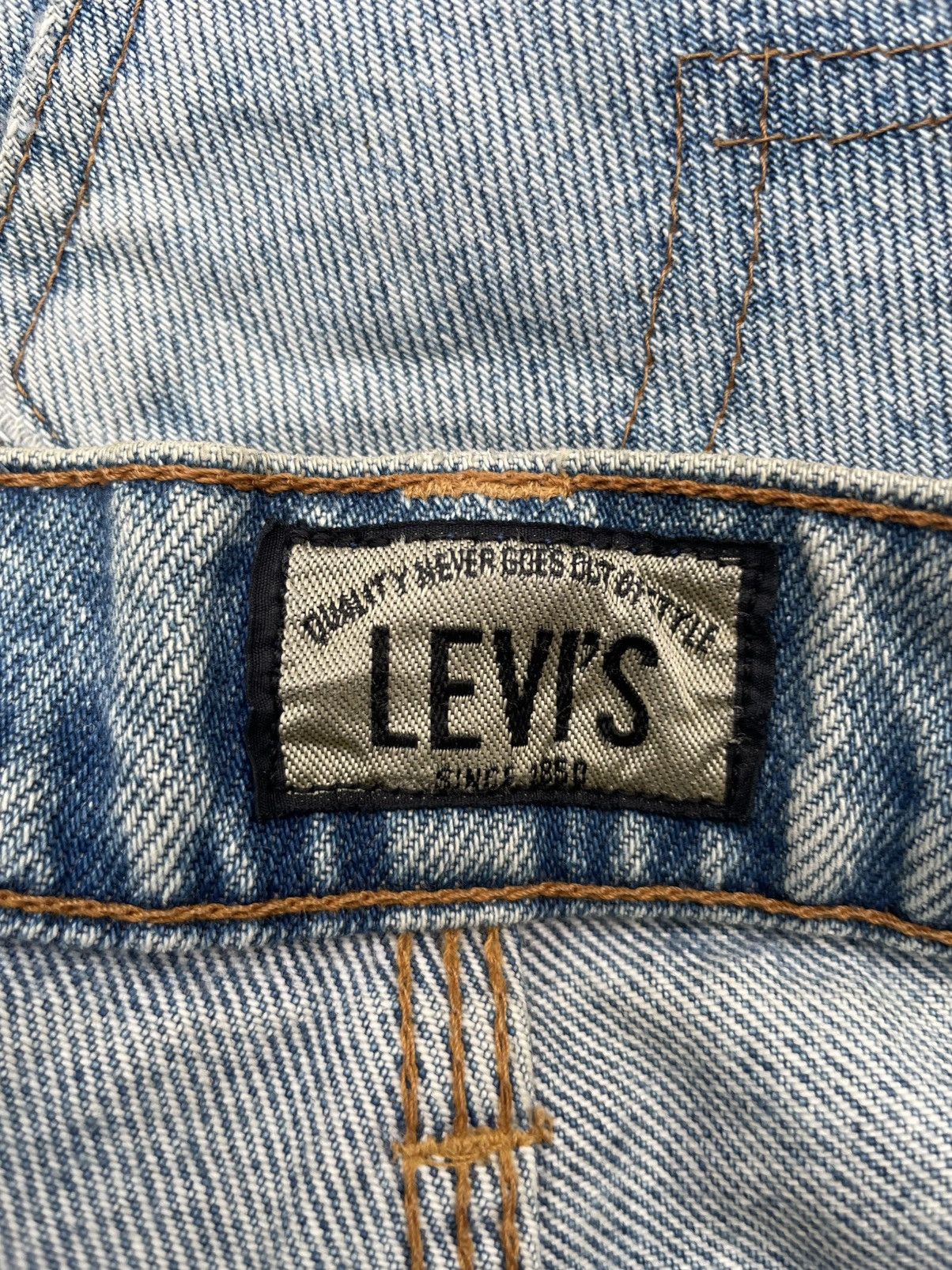 Levi's Vintage 1992 Levi’s 636 E Faded Distresed Size US 29 - 19 Thumbnail