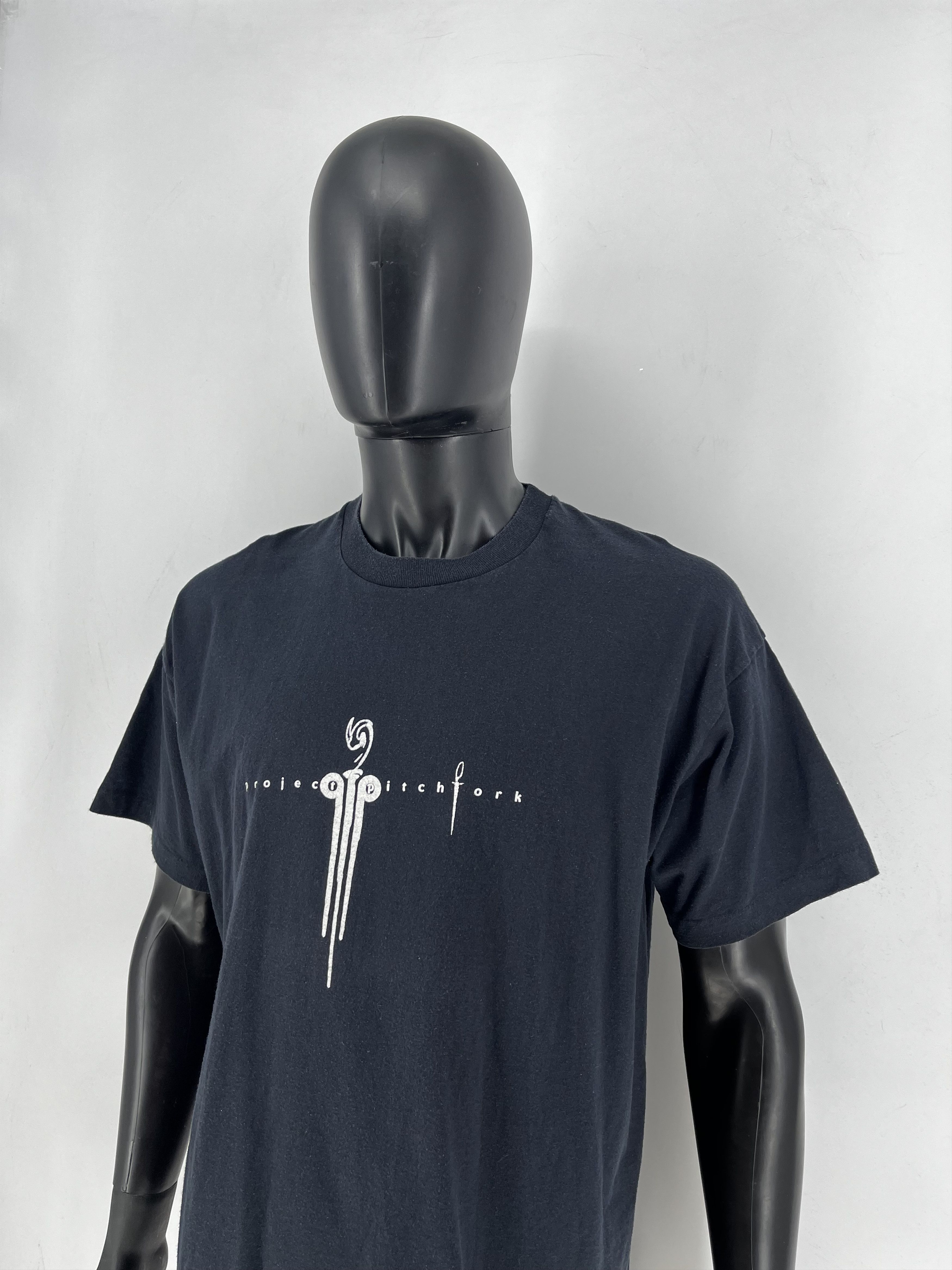 Band Tees VTG PROJECT PITCHFORK 90s T SHIRT XL GOTHIC RARE PREOWNED Size US XL / EU 56 / 4 - 5 Thumbnail