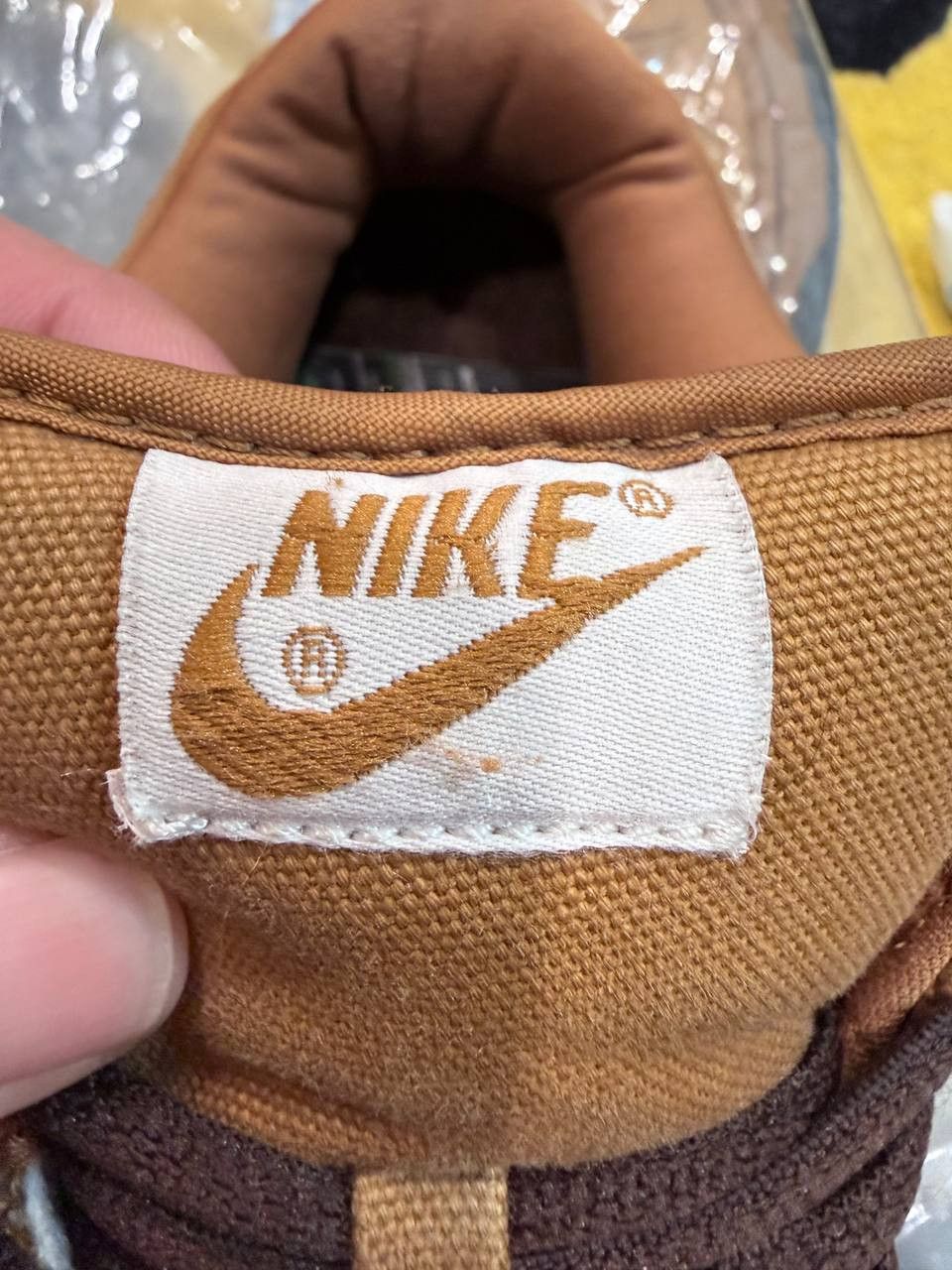 Nike Nike SB Dunk Low Carhartt Shale (2004) 304292-224 Size US 9.5 / EU 42-43 - 10 Thumbnail