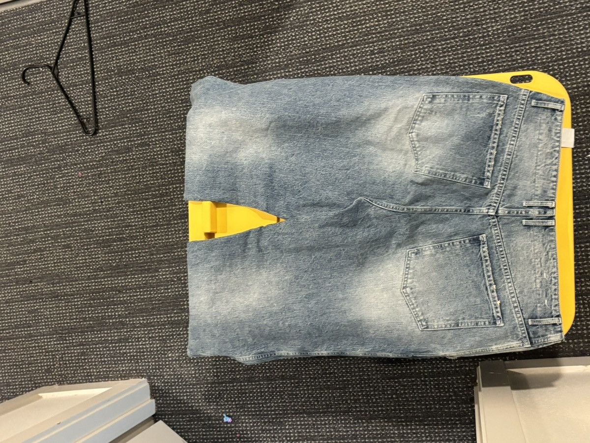 Designer Pottery light wash jeans Size US 36 / EU 52 - 2 Thumbnail