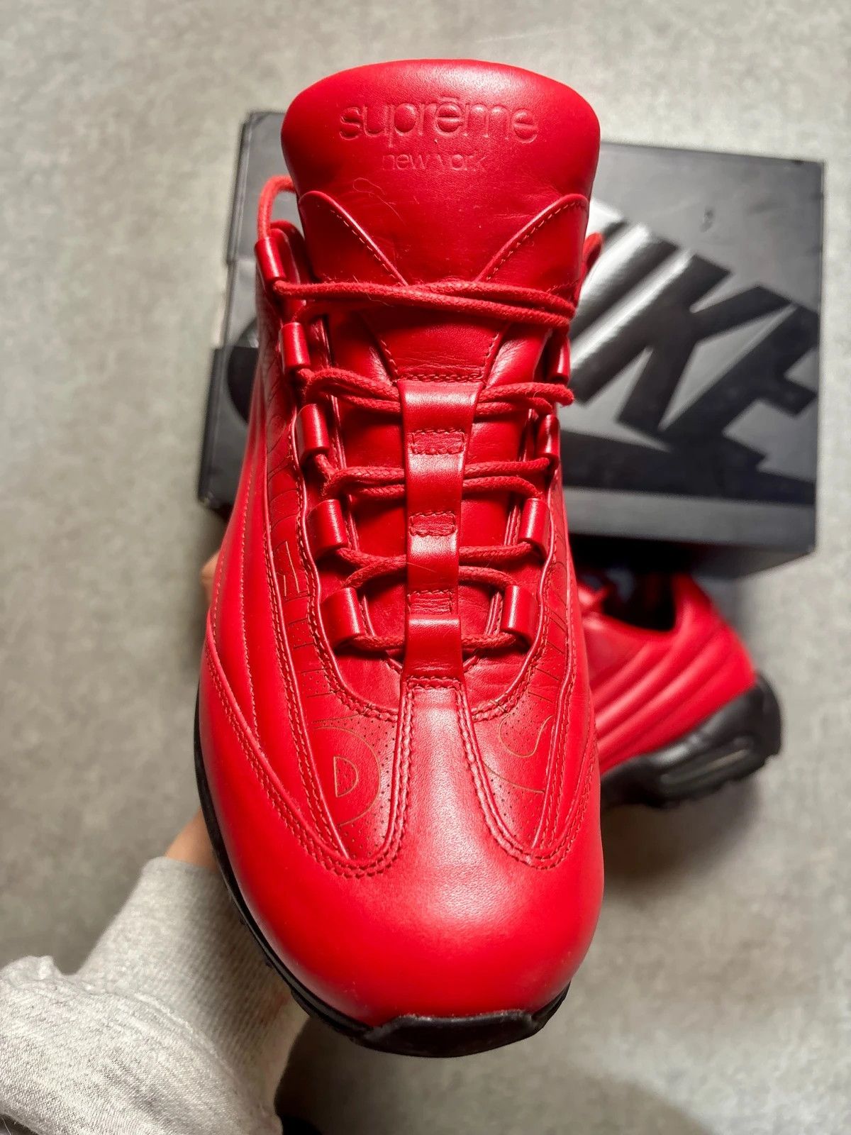 Supreme Nike Air Max 95 Lux x Supreme Red – Made in Italy Size US 9.5 / EU 42-43 - 6 Thumbnail