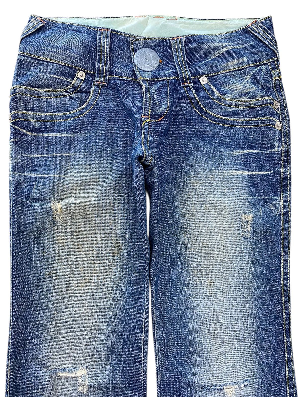 Japanese Brand Japanese Brand Light Wash Whiskered Style Boot Cut Jeans Size US 30 / EU 46 - 2 Thumbnail