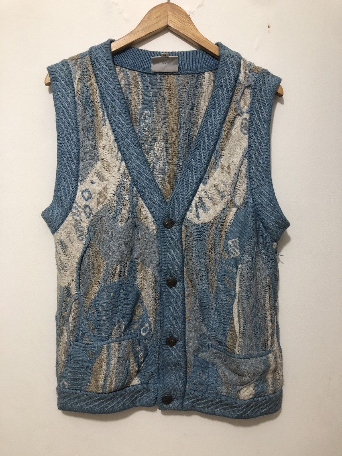 Coogi Coogi Australia Knit Vest Size US S / EU 44-46 / 1 - 1 Thumbnail
