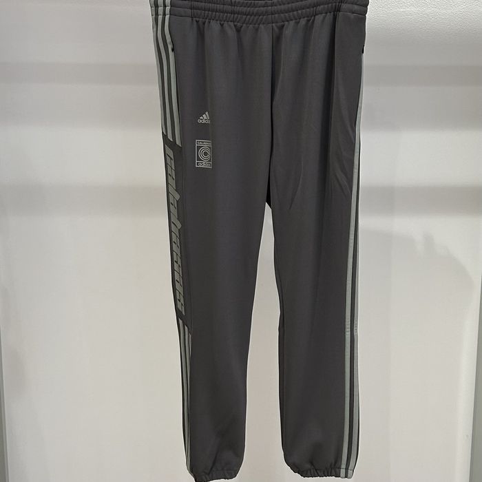 Yeezy calabasas track hot sale pants grey