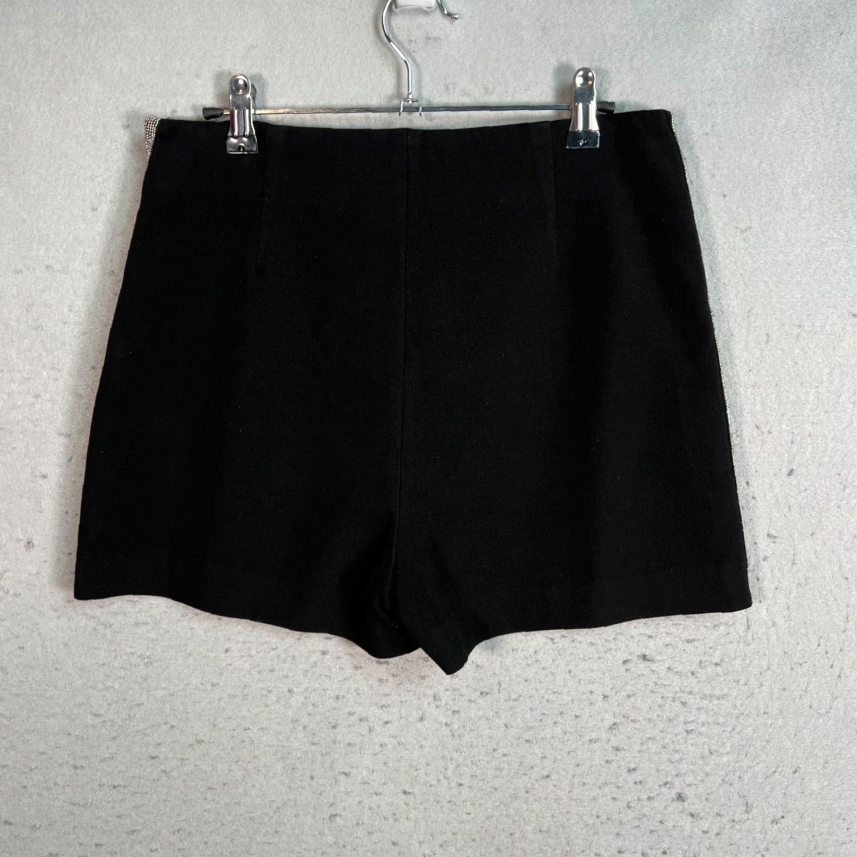 Zara Zara Basic Womens Size Medium Black Tailored Shorts With Beaded Trim Size 32" / US 10 / IT 46 - 2 Thumbnail