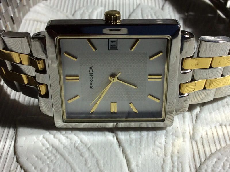 Designer Sekonda men's white dial two tone stainless steel bracelet Size ONE SIZE - 5 Thumbnail