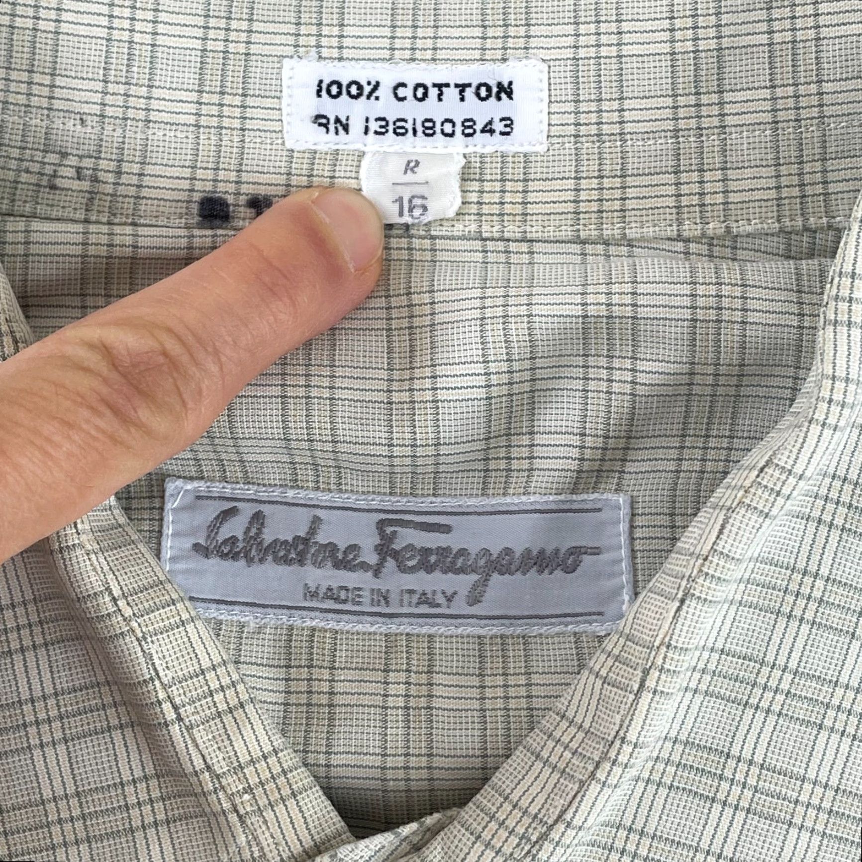 Salvatore Ferragamo VINTAGE Salvatore Ferragamo Shirt Men 16 Beige Gray Plaid Long Sleeve Made Italy Shirt Size US L / EU 52-54 / 3 - 2 Thumbnail