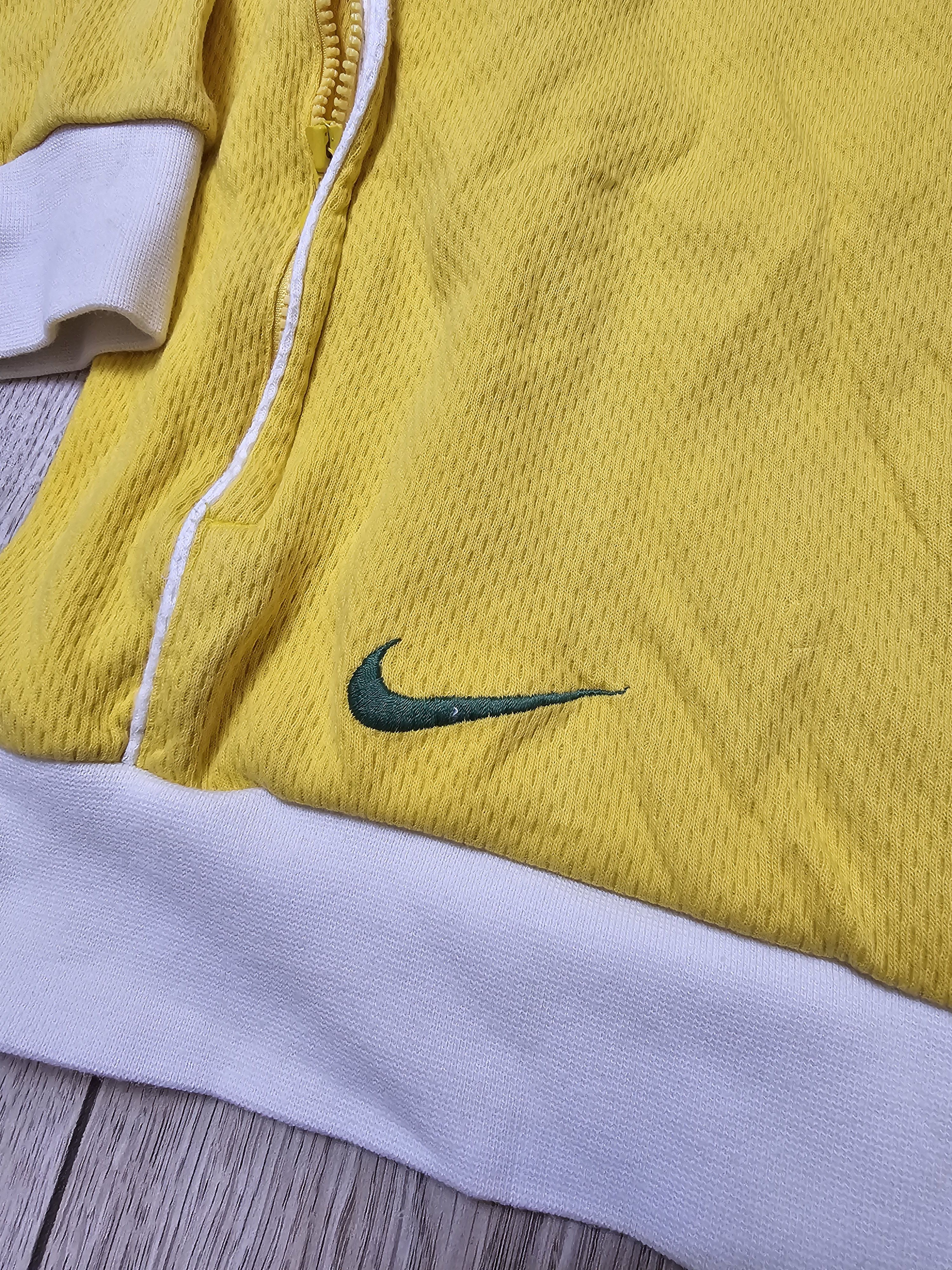 Nike BRAZIL VINTAGE TRAINING FOOTBALL JACKET SOCCER JACKET Size US XL / EU 56 / 4 - 5 Thumbnail