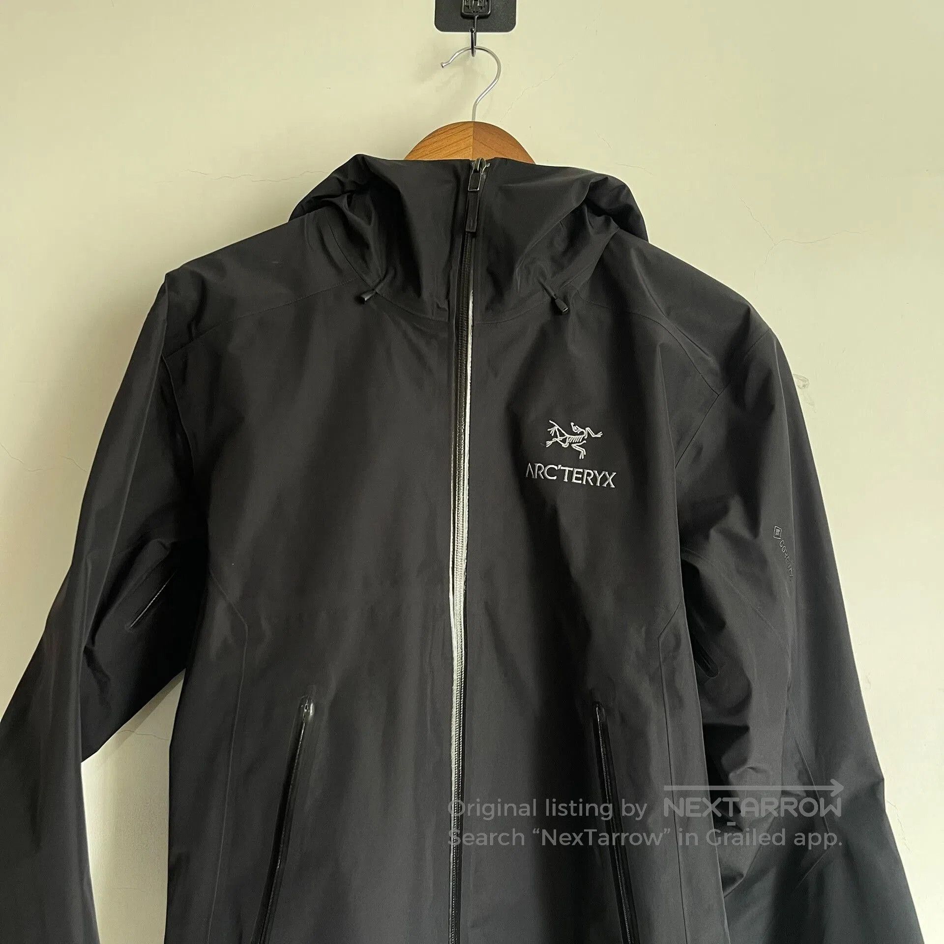 Arc'teryx Arc'teryx BETA LT Gore-Tex Jacket Black. Size US S / EU 44-46 / 1 - 2 Thumbnail