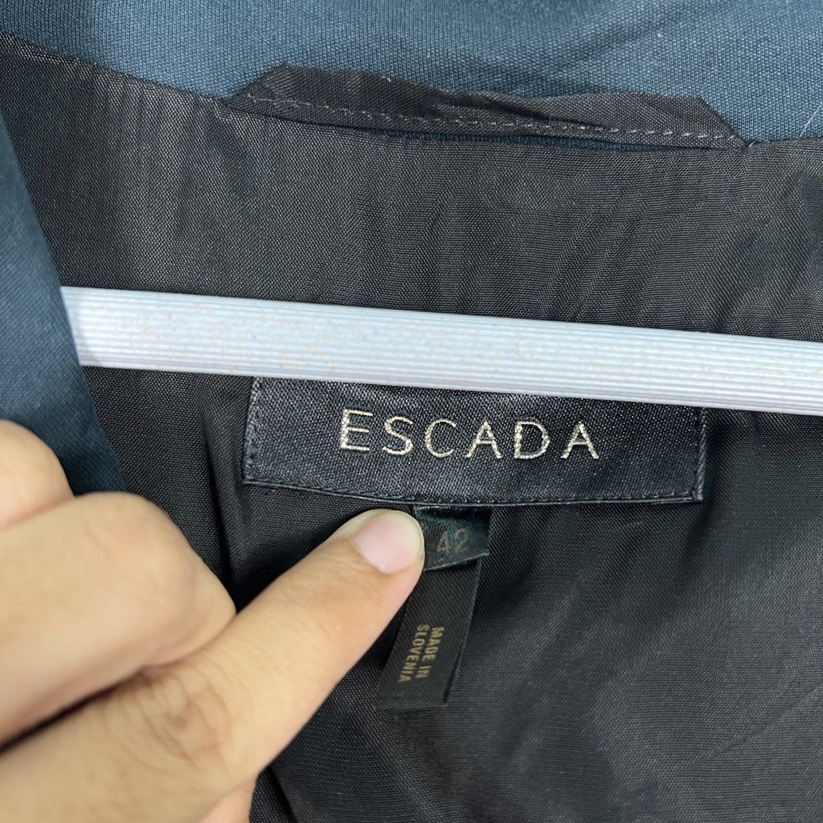 Escada 🔥 ESCADA LAZER JACKET MADE IN SLOVENIA Size US XS / EU 42 / 0 - 15 Thumbnail