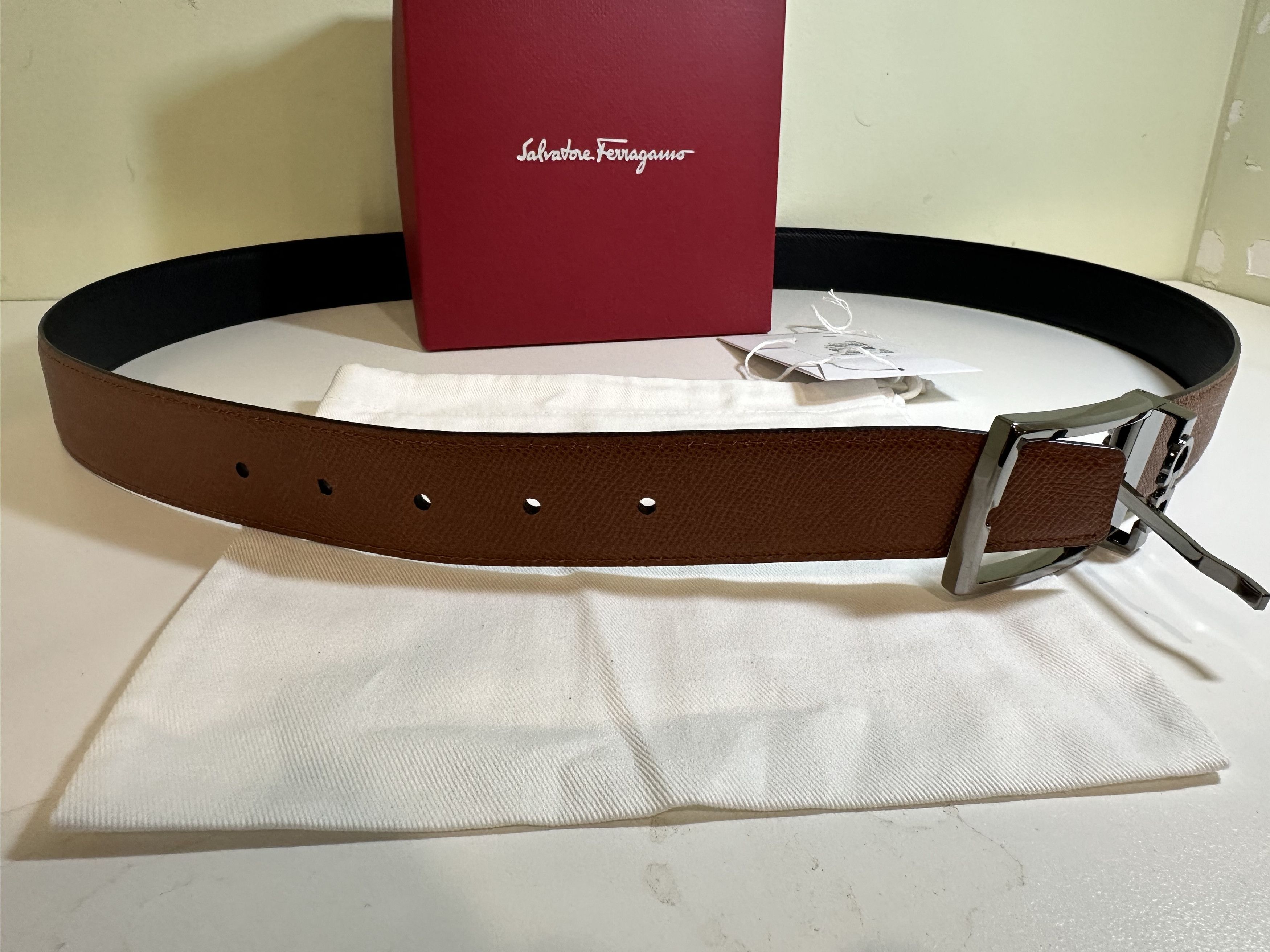 Salvatore Ferragamo Reversible Radica/Nero Leather Salvatore Ferragamo Belt Size 32 - 5 Thumbnail