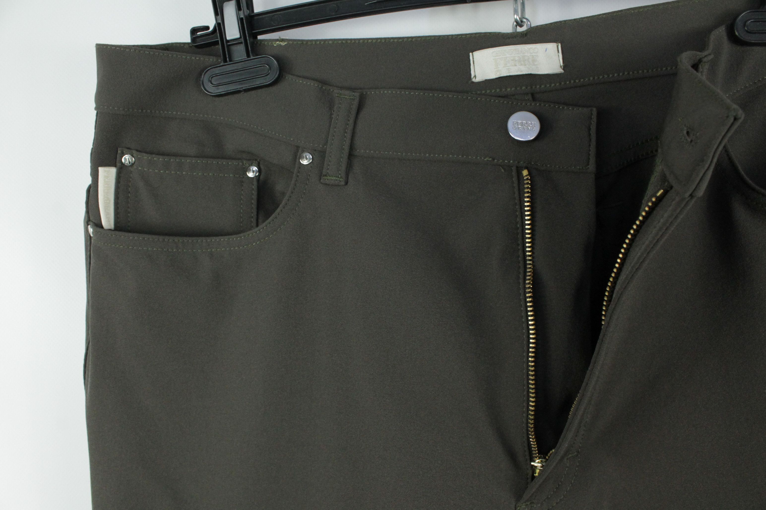 Gianfranco Ferre × Vintage Vintage Gianfranco Ferre Stretch Nylon Casual Trousers Pants Size US 38 / EU 54 - 3 Thumbnail
