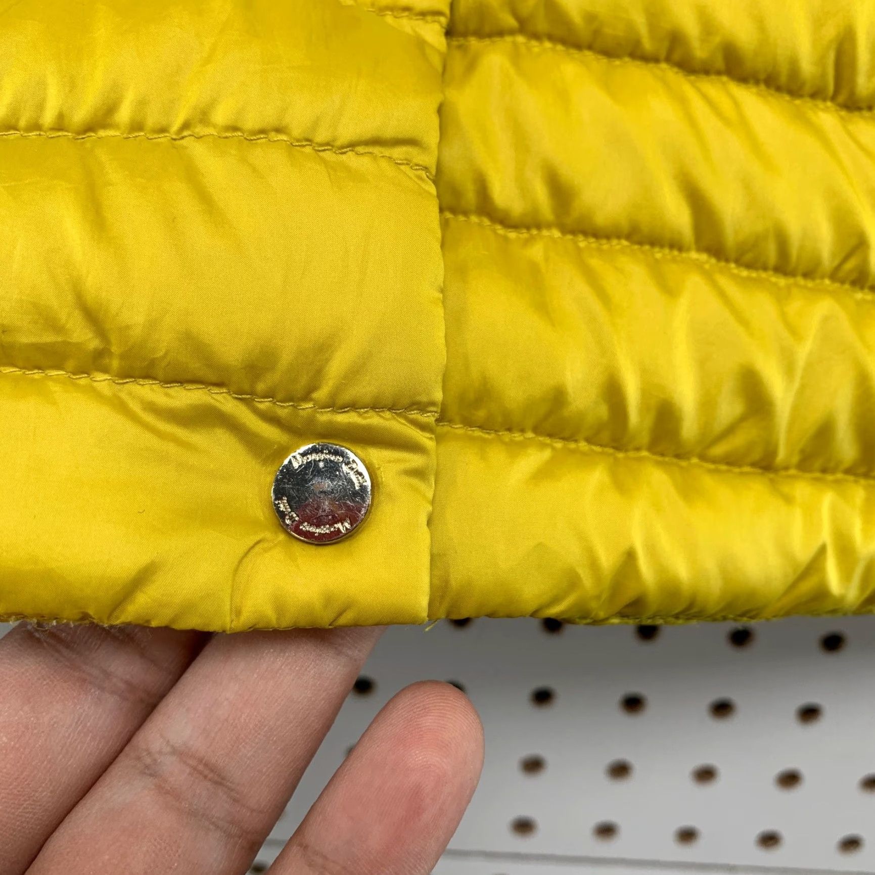 Massimo Dutti Massimo Dutti Down Puffer Vest Womens XS Yellow Hooded Sleeveless XS Vest Women Puffer Yellow Massimo Dutti Down Hooded Vest Ladies XS Yellow Size XS / US 0-2 / IT 36-38 - 6 Thumbnail