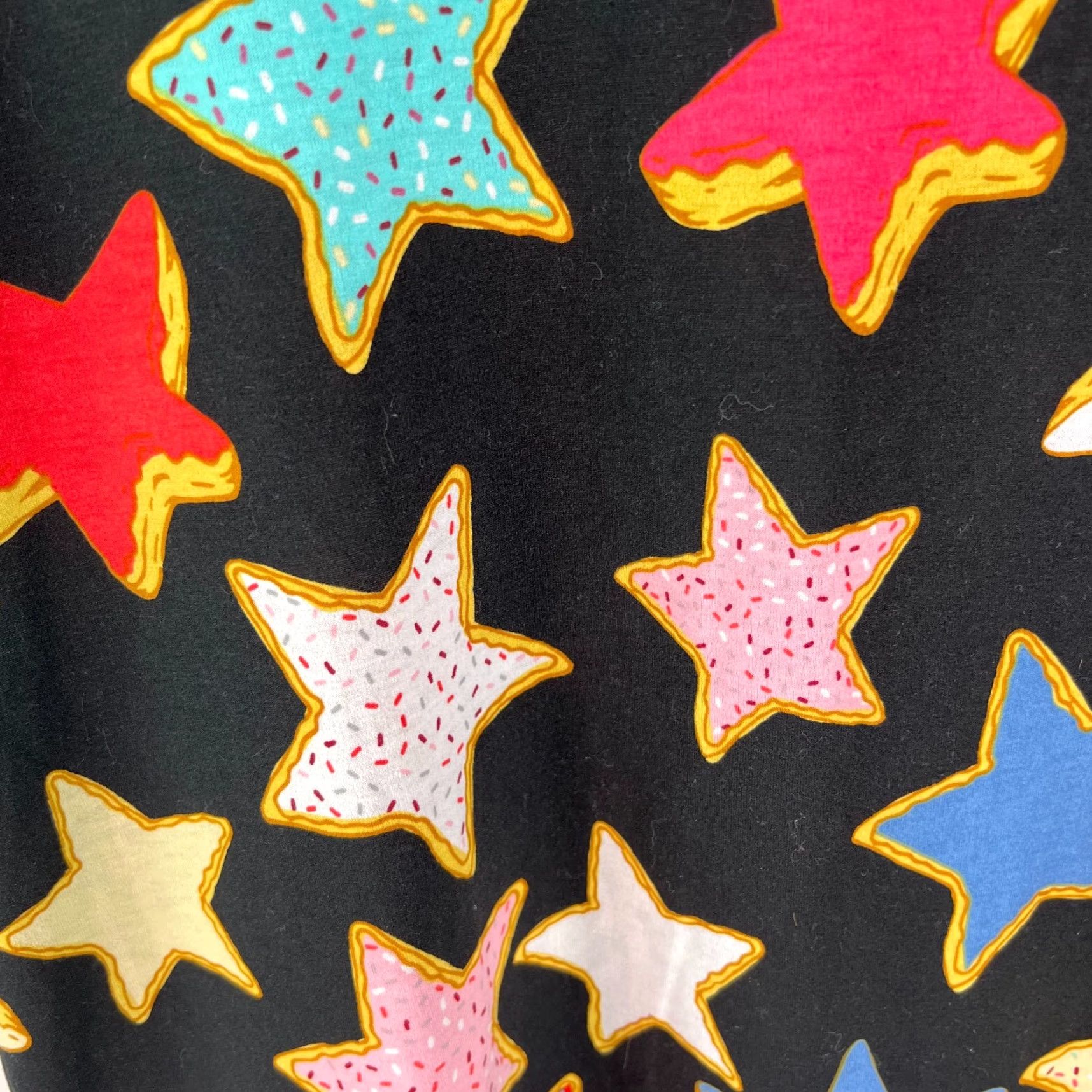 Vintage VINTAGE LuLaRoe Womens Irma Americana Frosted Sugar Cookie Star Black T Shirt Size XS Size XS / US 0-2 / IT 36-38 - 3 Thumbnail