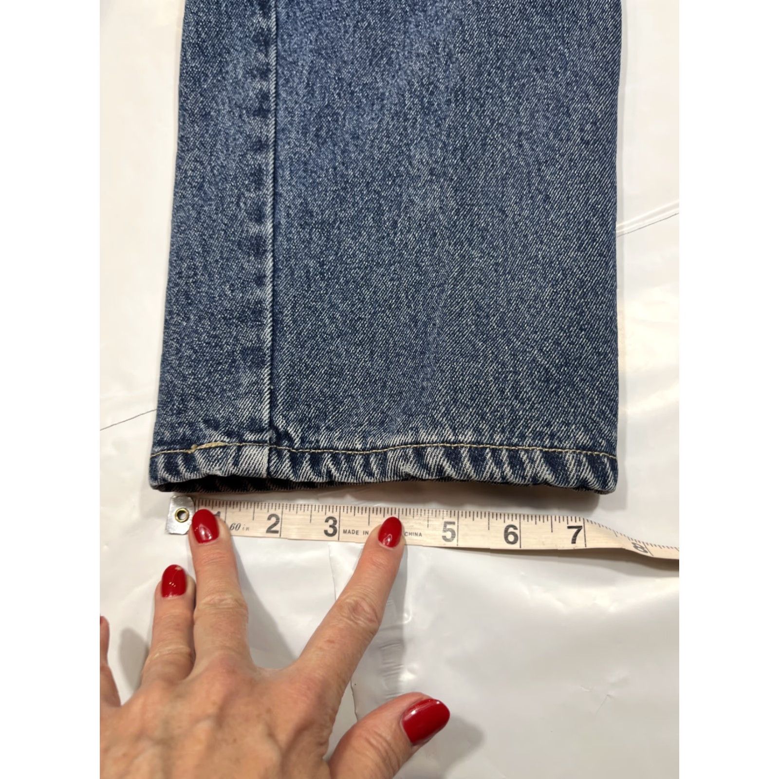 Vintage VINTAGE Woolrich Red Flannel Lined BLUE JEANS 36/34 MENS Denim Relaxed Fit Outdoor WORK Size US 36 / EU 52 - 3 Thumbnail