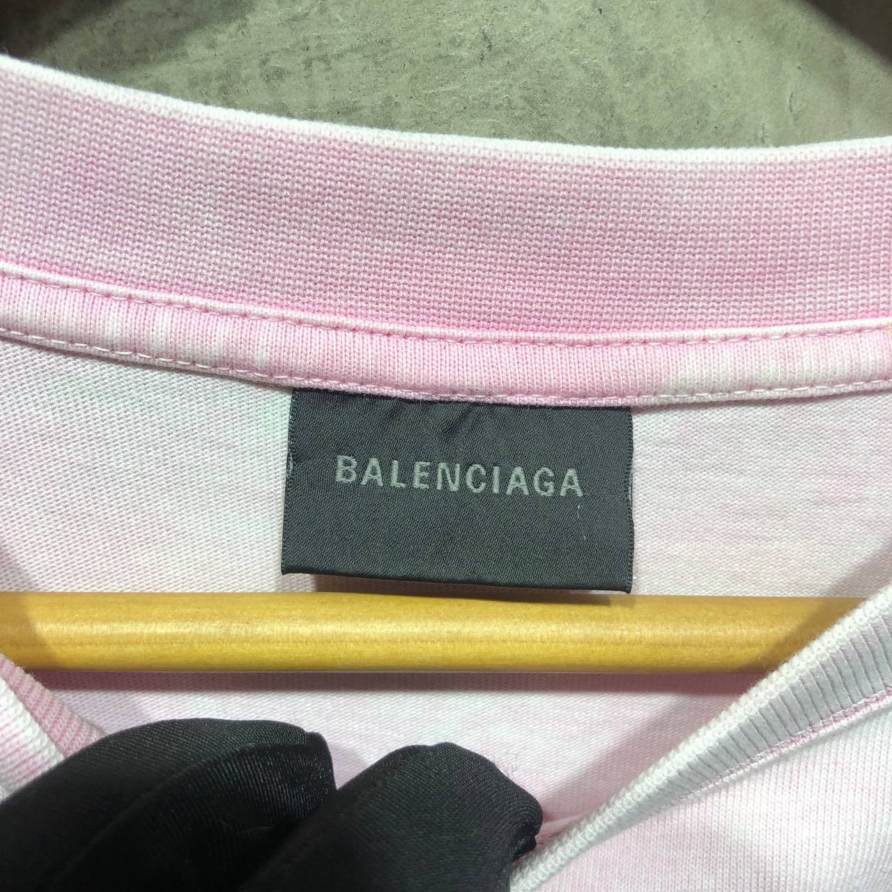 Balenciaga Balenciaga Graffiti Logo Tee Size US M / EU 48-50 / 2 - 6 Thumbnail