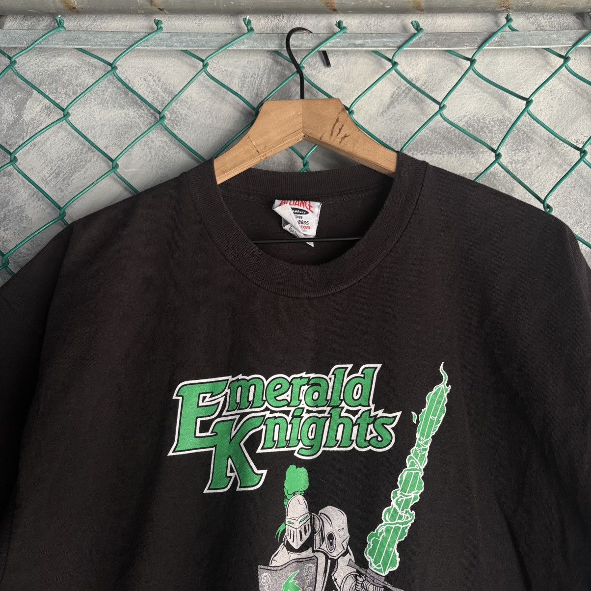 Other Vintage Comic TShirt Men XL Black Emerald Knigths California Size US XL / EU 56 / 4 - 2 Thumbnail