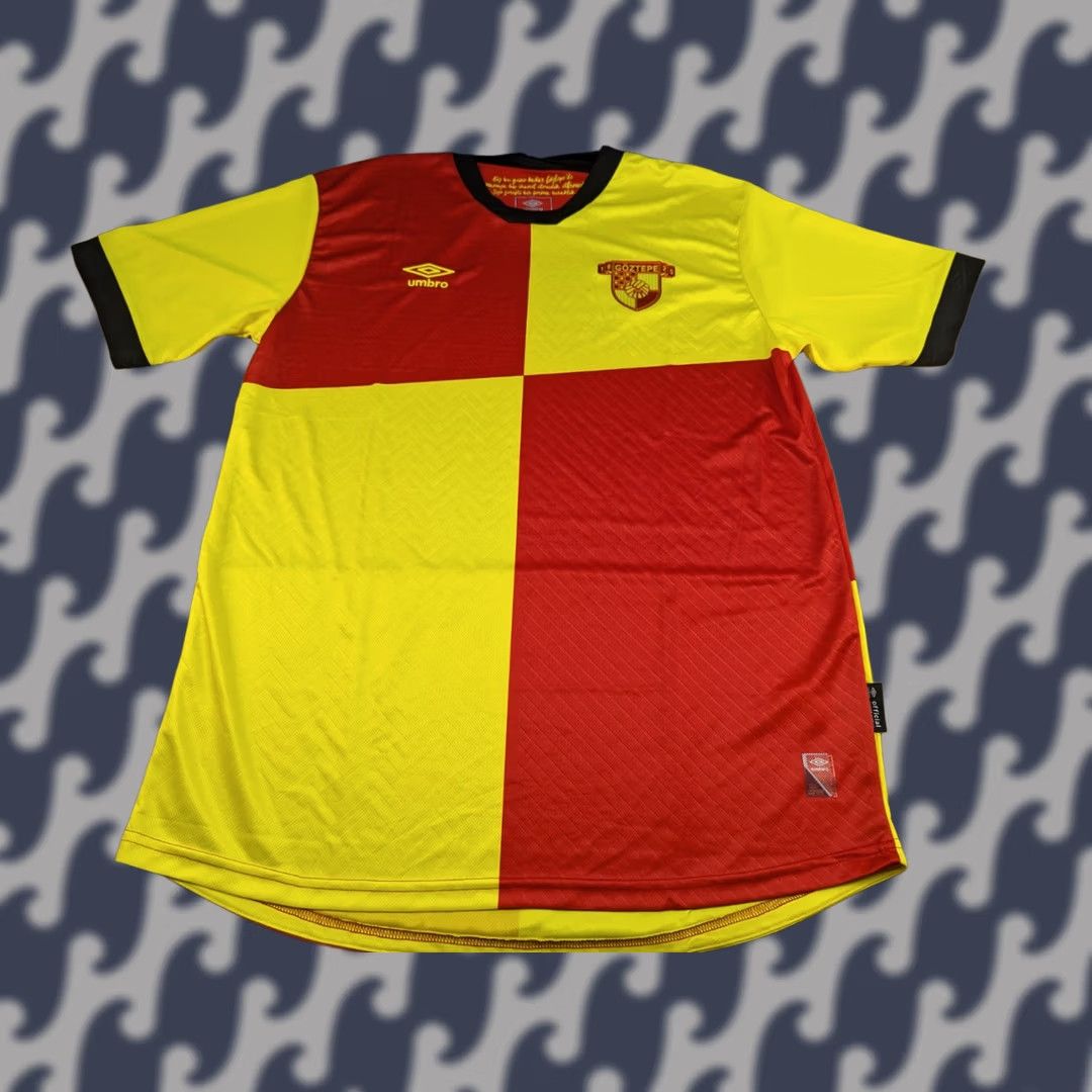 Umbro Umbro Goztepe 2021-2022 Home Mens Football Jersey Shirt 3XL Adult Multicolor Size US XXL / EU 58 / 5 - 1 Thumbnail