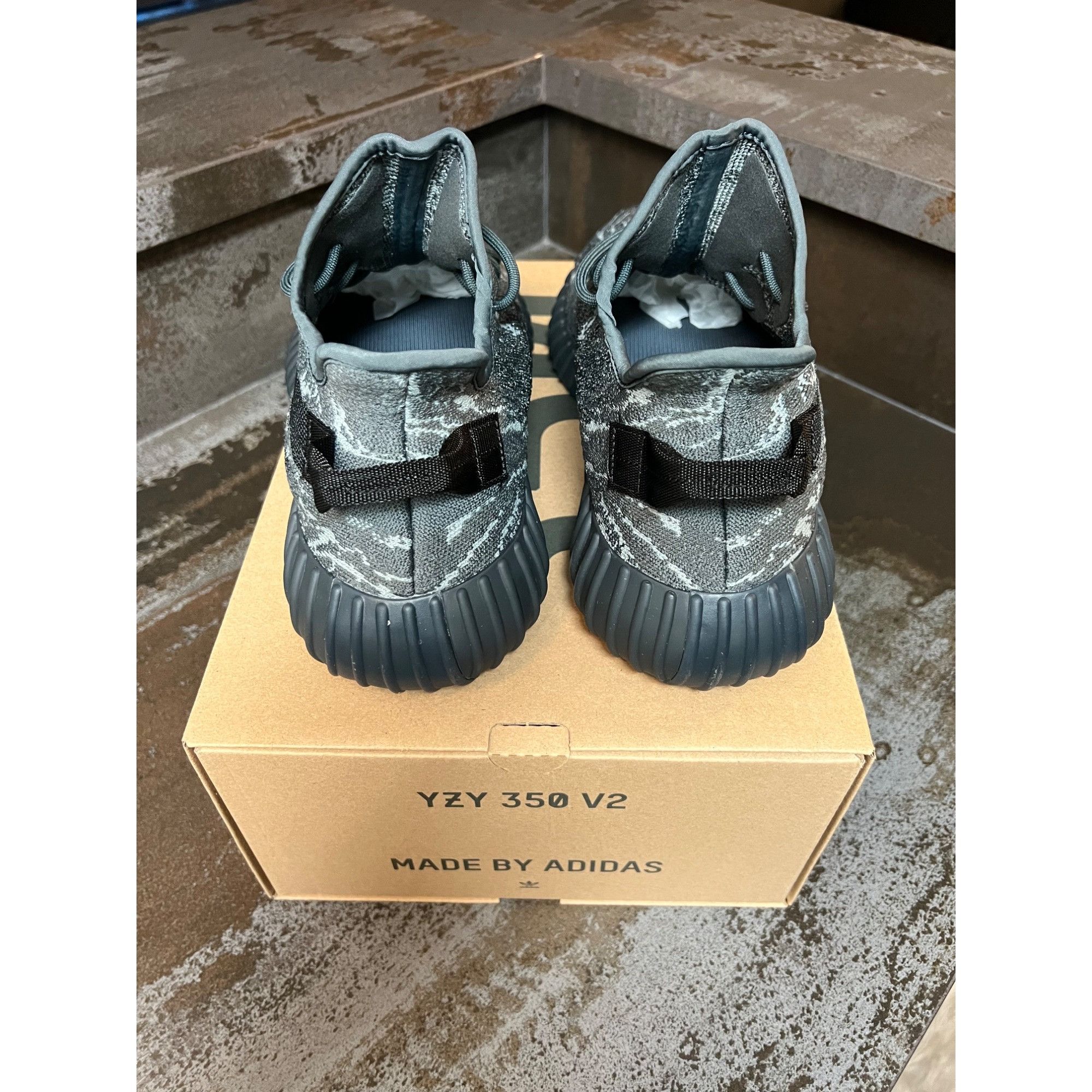 Yeezy adidas Yeezy Boost 350 V2 MX Dark Salt ID4811 Size 13 Size US 13 / EU 46 - 7 Thumbnail