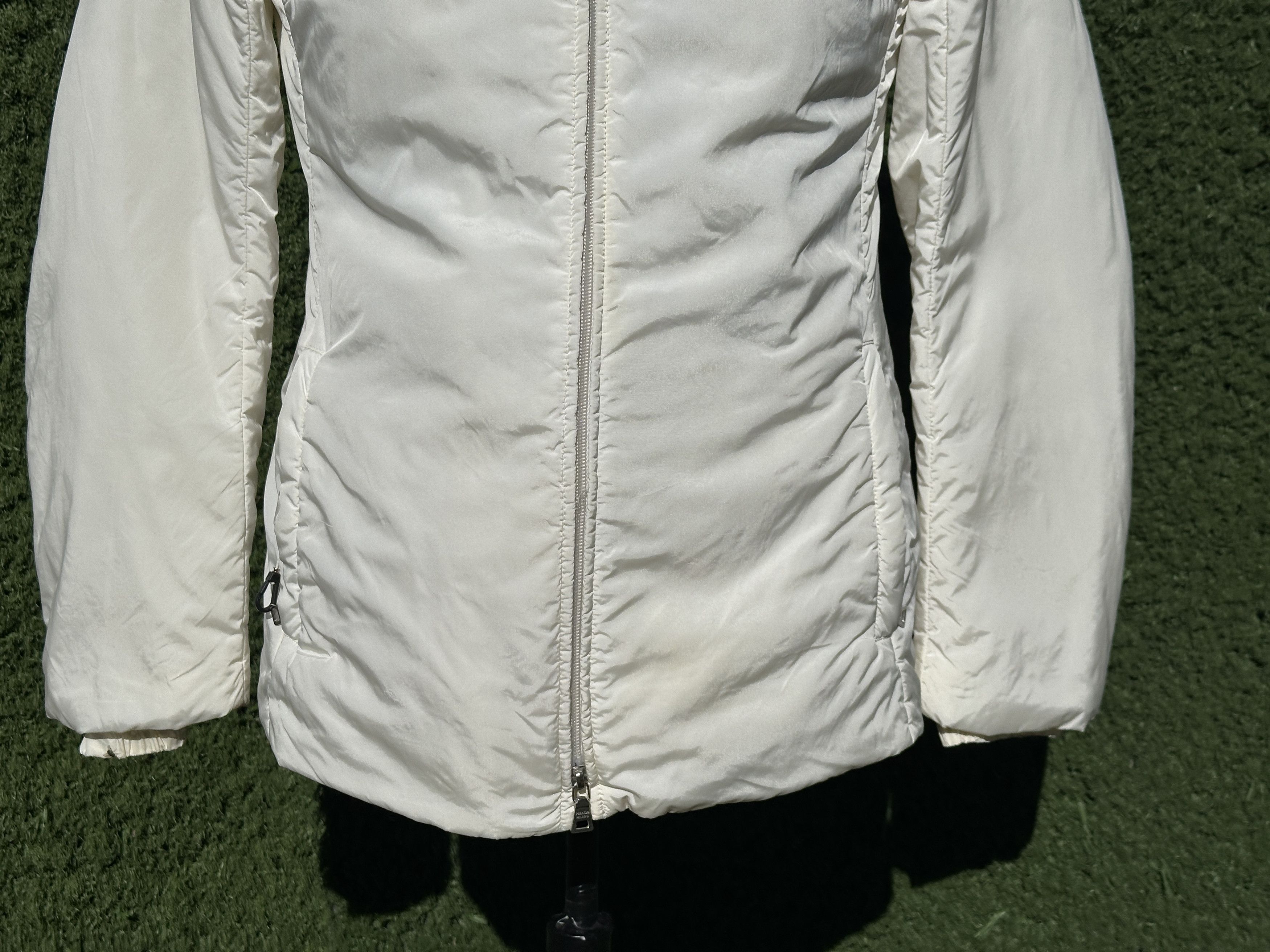 Prada Art 280485 Prada Y2K Rare Puffer Coat Jacket Size 40 Size S / US 4 / IT 40 - 9 Thumbnail