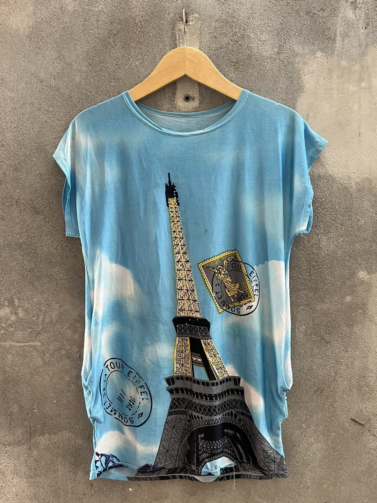 Jean Paul Gaultier × Kenzo × Moschino Vintage Eiffel Tower Paris Tee – All Over Print Sky Blue Size US S / EU 44-46 / 1 - 1 Thumbnail