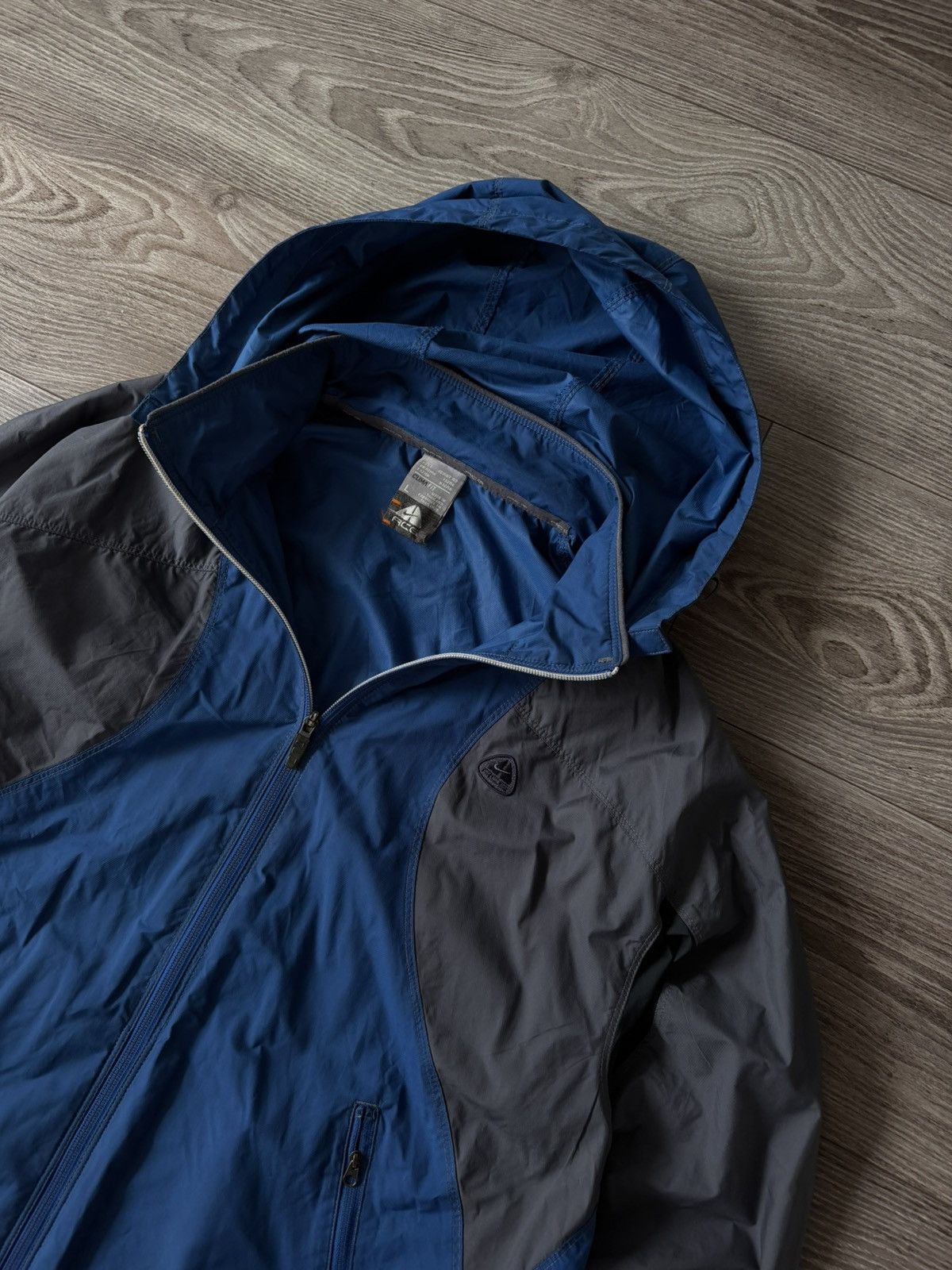 Nike ACG Nike ACG Vintage Windbreaker Lite Blue Men’s Jacket Size US L / EU 52-54 / 3 - 12 Thumbnail