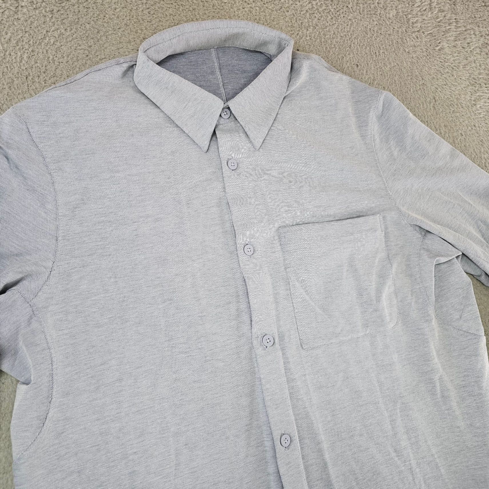 Lululemon Lululemon Shirt Mens Large Button Up Long Sleeve Performance Blue Size US L / EU 52-54 / 3 - 2 Thumbnail