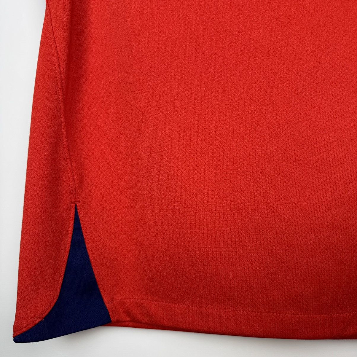 Nike ENGLAND 2022 2023 AWAY FOOTBALL SHIRT SOCCER JERSEY NIKE Size US S / EU 44-46 / 1 - 9 Thumbnail