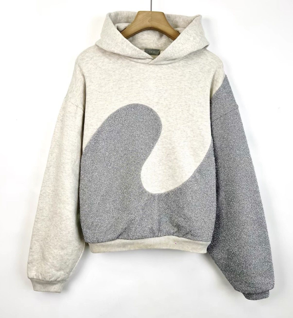 Dior Dior Runway Gray Glitter Yin Yang Hooded Sweatshirt K12 Size S / US 4 / IT 40 - 1 Thumbnail