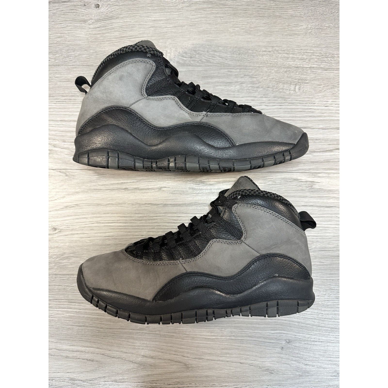 Jordan Brand Air Jordan 10 Retro Shadow 2025 - Size 9.5 Size US 9.5 / EU 42-43 - 2 Thumbnail