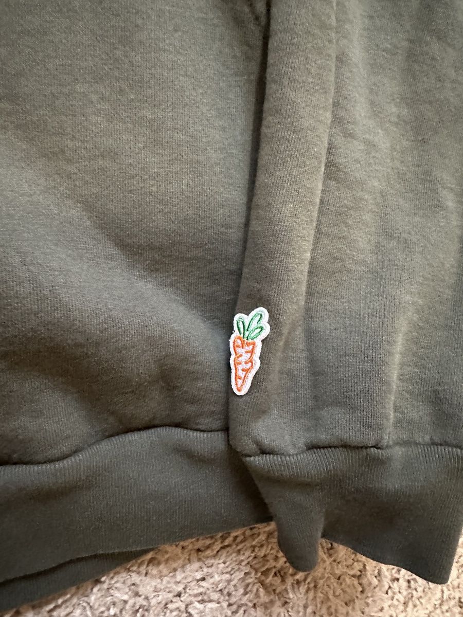 Carrots by Anwar Carrots Carrots Olive You Hoodie Size US L / EU 52-54 / 3 - 3 Thumbnail