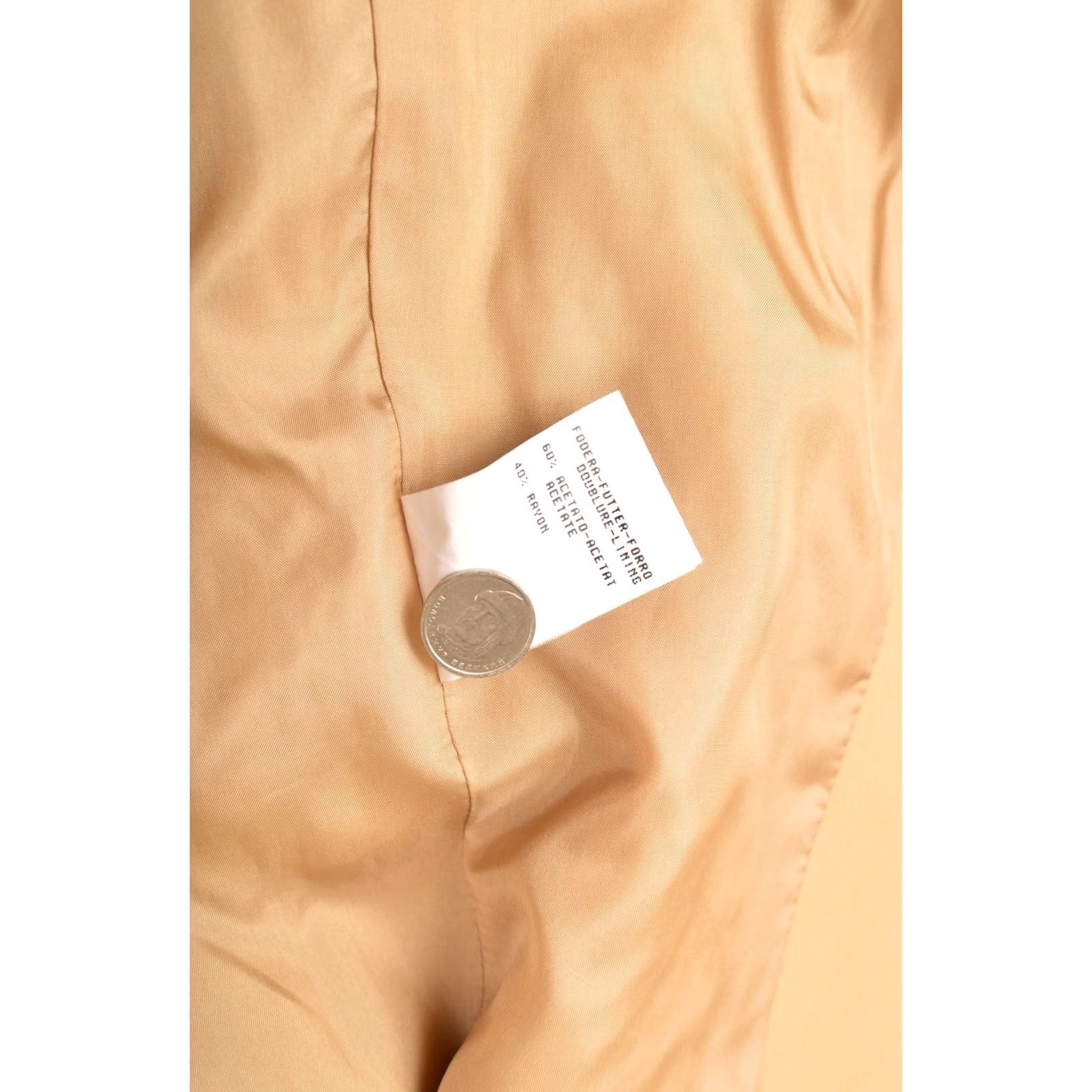 Moschino VINTAGE Moschino Couture Beige Blazer Jacket Embroidered Flowers Women Size 10 USA 10 Size L / US 10 / IT 46 - 7 Thumbnail